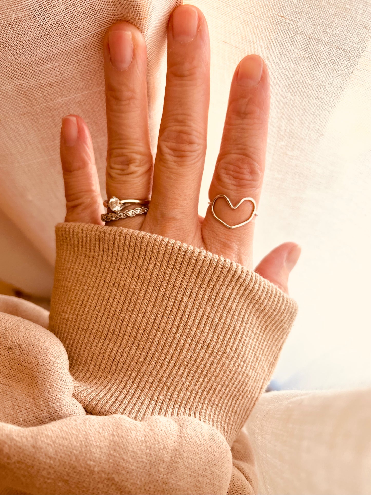 Heart Ring, Heart Jewelry, Open Heart Ring, Statement Rings, Stacking Rings, Stackable Rings, Dainty Rings, Delicate Rings, Personalized Rings, Stackable Rings, Statement Rings, Minimalist, Mothers Day Gift, Valentines Gifts, Best Friends gifts, Friendship Jewelry, Mothers Gift, Wife Gift Ideas, Gift For Girlfriend, gift for sisters, gift for daughters