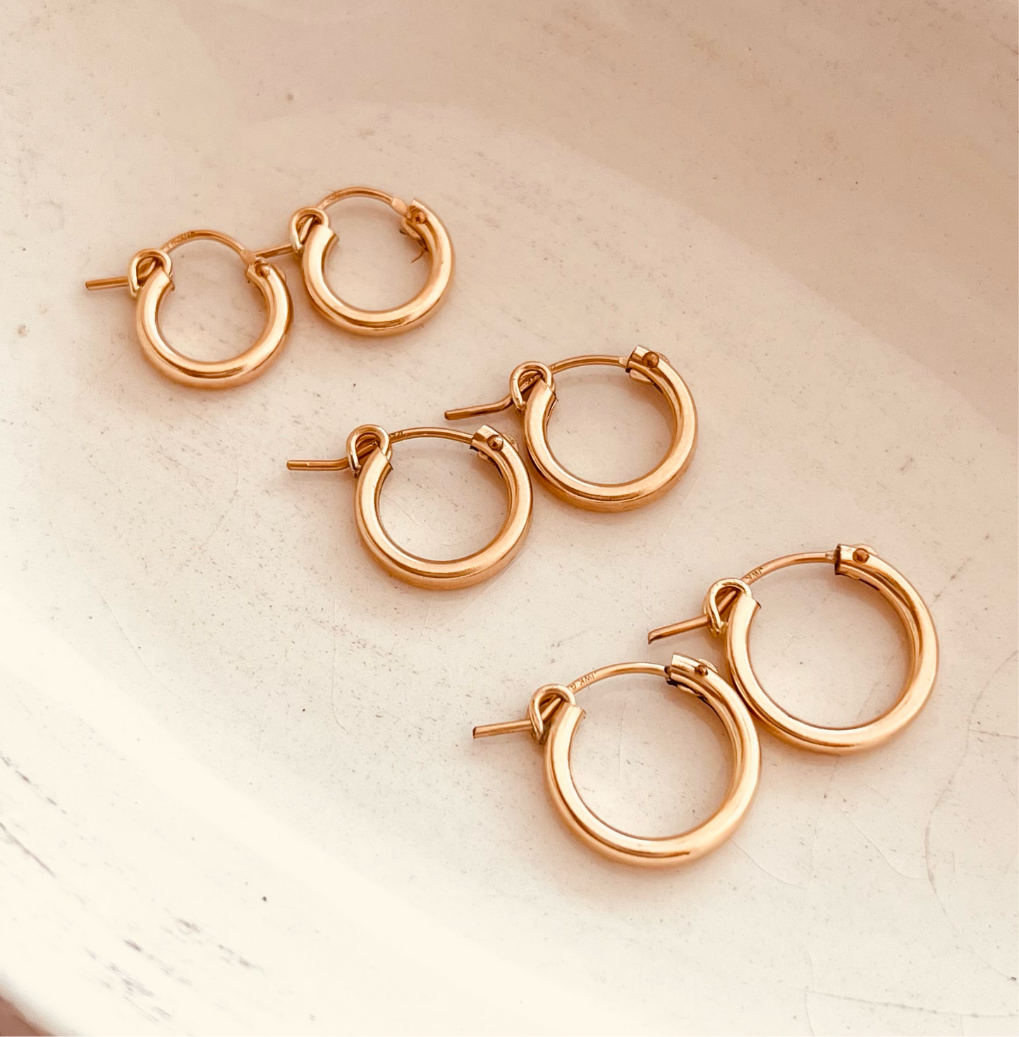 14k gold filled earrings, hoop earrings, 14k gold filled jewelry, gold filled hoop earrings, everyday earrings, everyday jewelry, gifts, gift for her, holidays gift ideas, everyday outfit