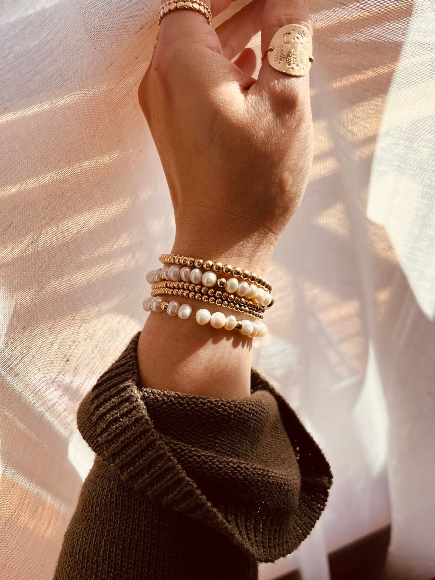 Freshwater Pearl & Gold Beaded Bracelet Set – Stackable Bracelet Set of 5