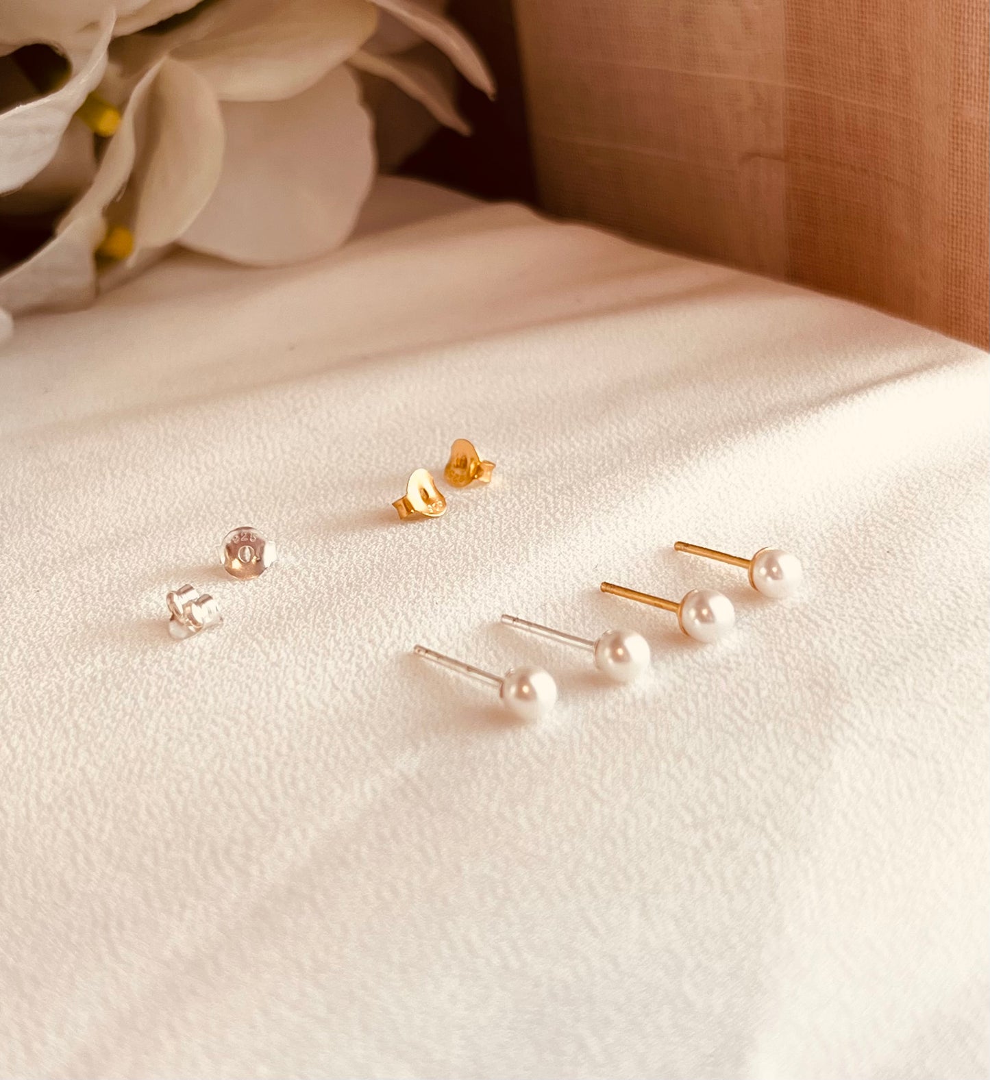 Pearl jewelry, Pearl stud earrings, wedding jewelry, Pearl earrings, Pearl studs, gift for her, Valentines gift, mothers gifts, gifts, date night, party jewelry, holidays gift, Christmas gift, birthday gift, anniversary gift