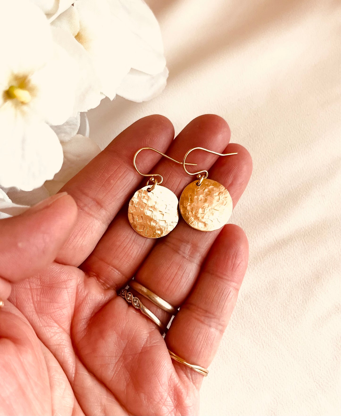 Golden Hammered Disc Earrings, Disc drop earrings, gold disc earrings, mother’s jewelry, gift for Mother, gift for daughter, gift for grandmother, birthday present, anniversary gift, gift