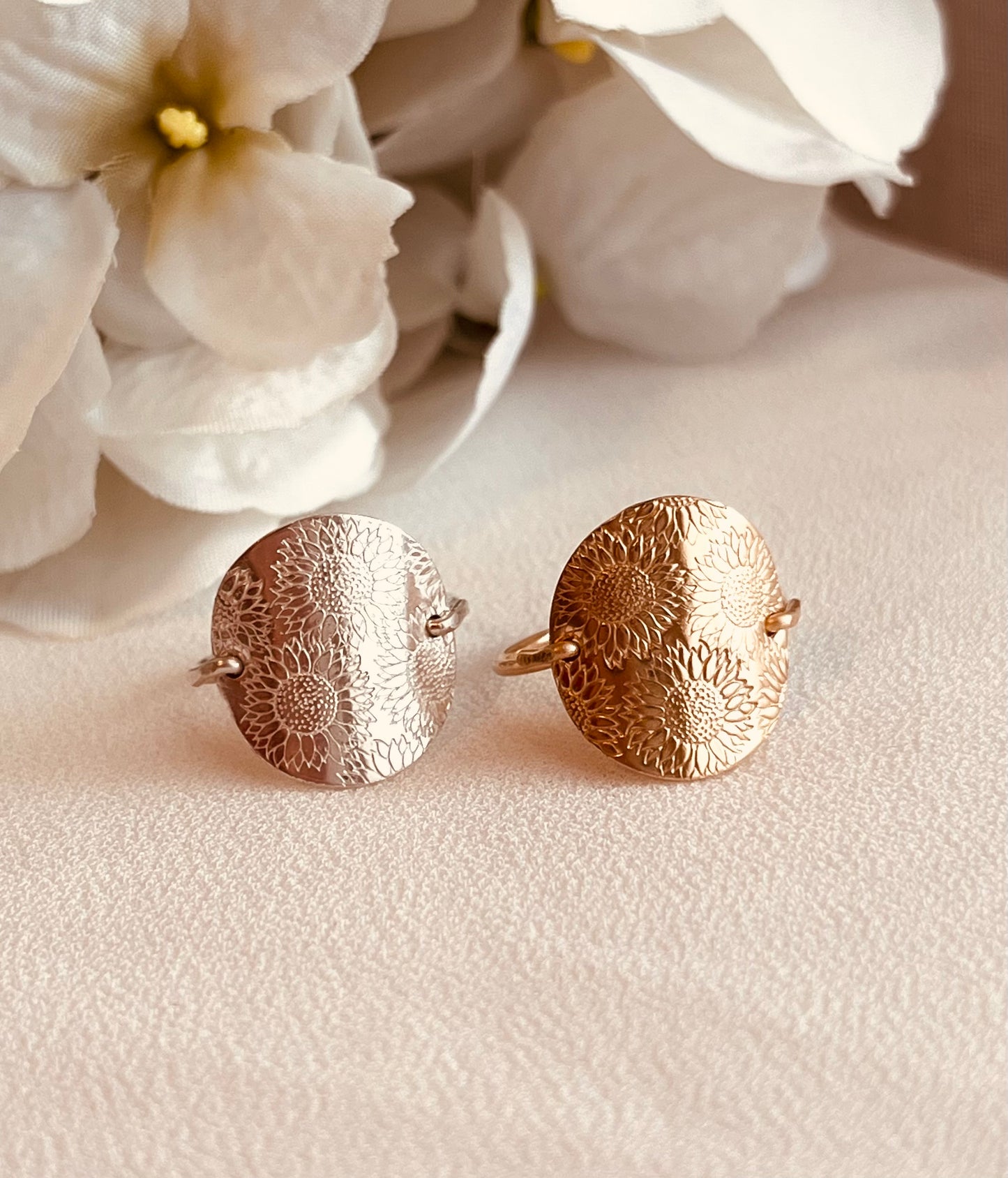 Sunflower Ring, flowers, flower ring, Sunflower, handmade jewelry, gift for her, everyday jewelry, gold rings, silver rings, rose gold rings, gifts for her, birthday gift, gift for mother, gift for daughter