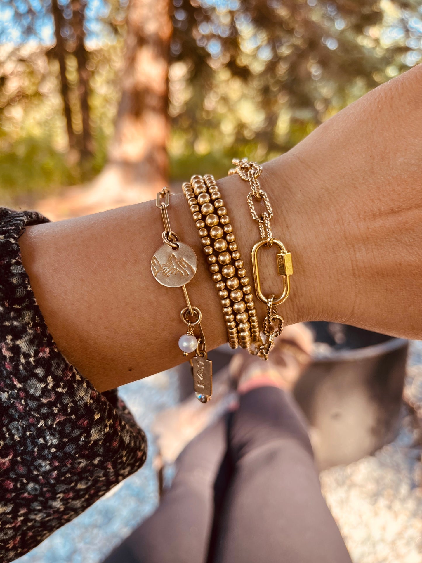 carabiner bracelet, layers bracelets, carabiner bracelet, carabiner, gold filled jewelry, gold filled bracelet, gifts, gift for her, birthday gift, holiday gifts, gift ideas, gold bracelet, bracelet