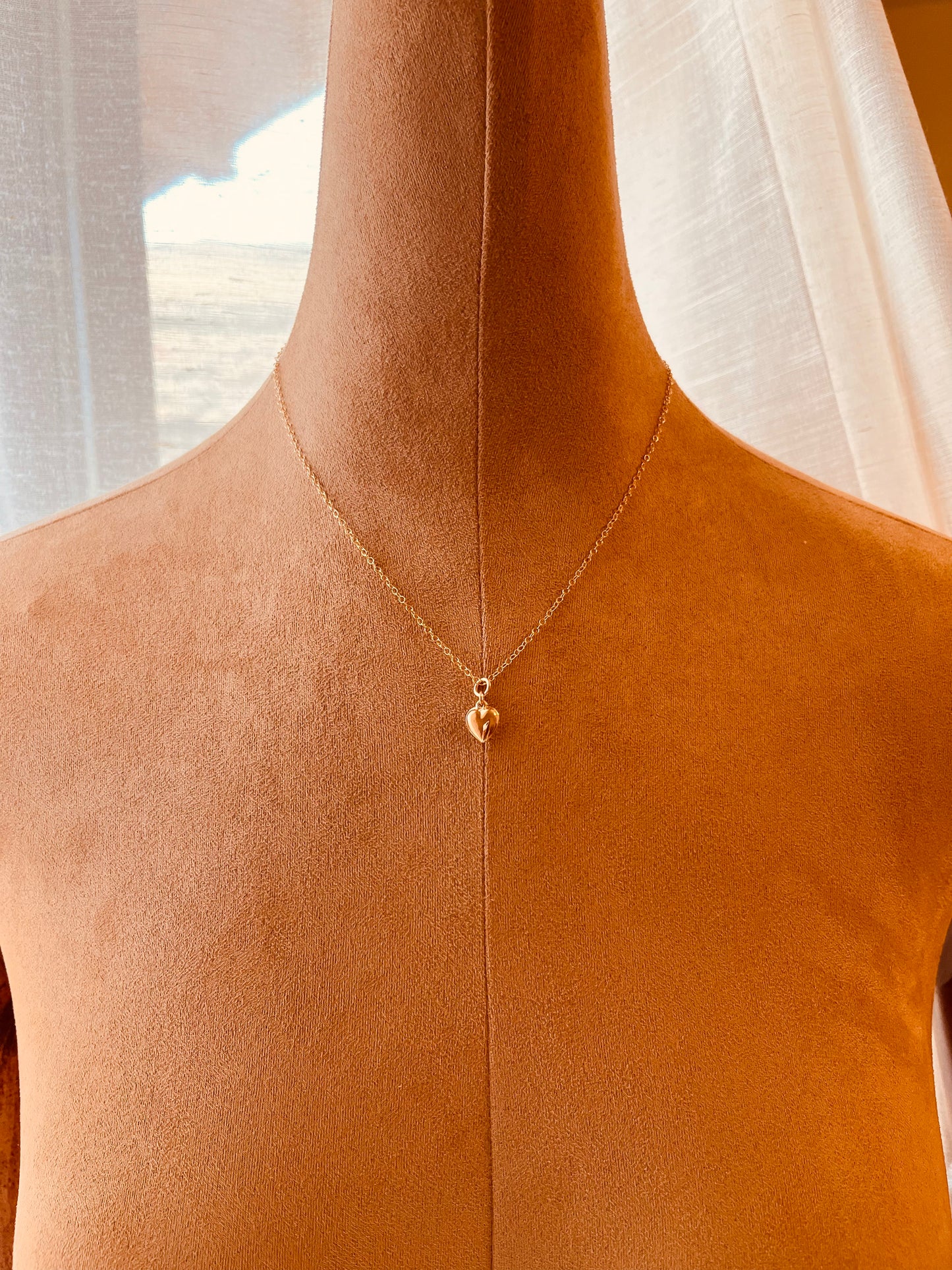 Tiny Heart Necklace, Puffy Heart Necklace, Everyday Jewelry, Minimalist Jewelry, Birthday Gifts, Christmas Gifts For Her, Gift ideas, Heart Jewelry, holidays gifts, gift for girlfriend, gift for wife, minimalist jewelry, jewelry gifts ideas