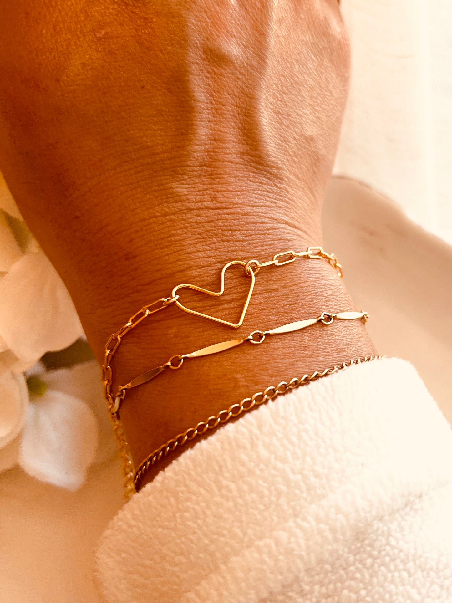 Heart Mini Open Heart Bracelet, Heart Bracelet, Heart Jewelry, Paperclip Chain Bracelet, Minimalist Chain and Link, Valentine's Day Gifts For Her, Chain Bracelet, Link Bracelet, Everyday Jewelry, Simple and Dainty, Minimalist Jewelry, Coco Wagner Design, Gift For Her, Holiday Gift Ideas, Chain Bracelet, Link Bracelet, Stack bracelets, Gold filled bracelets, Gold Chain Bracelet, Chain and Link, Gold chain Bracelet, Minimalist Jewelry