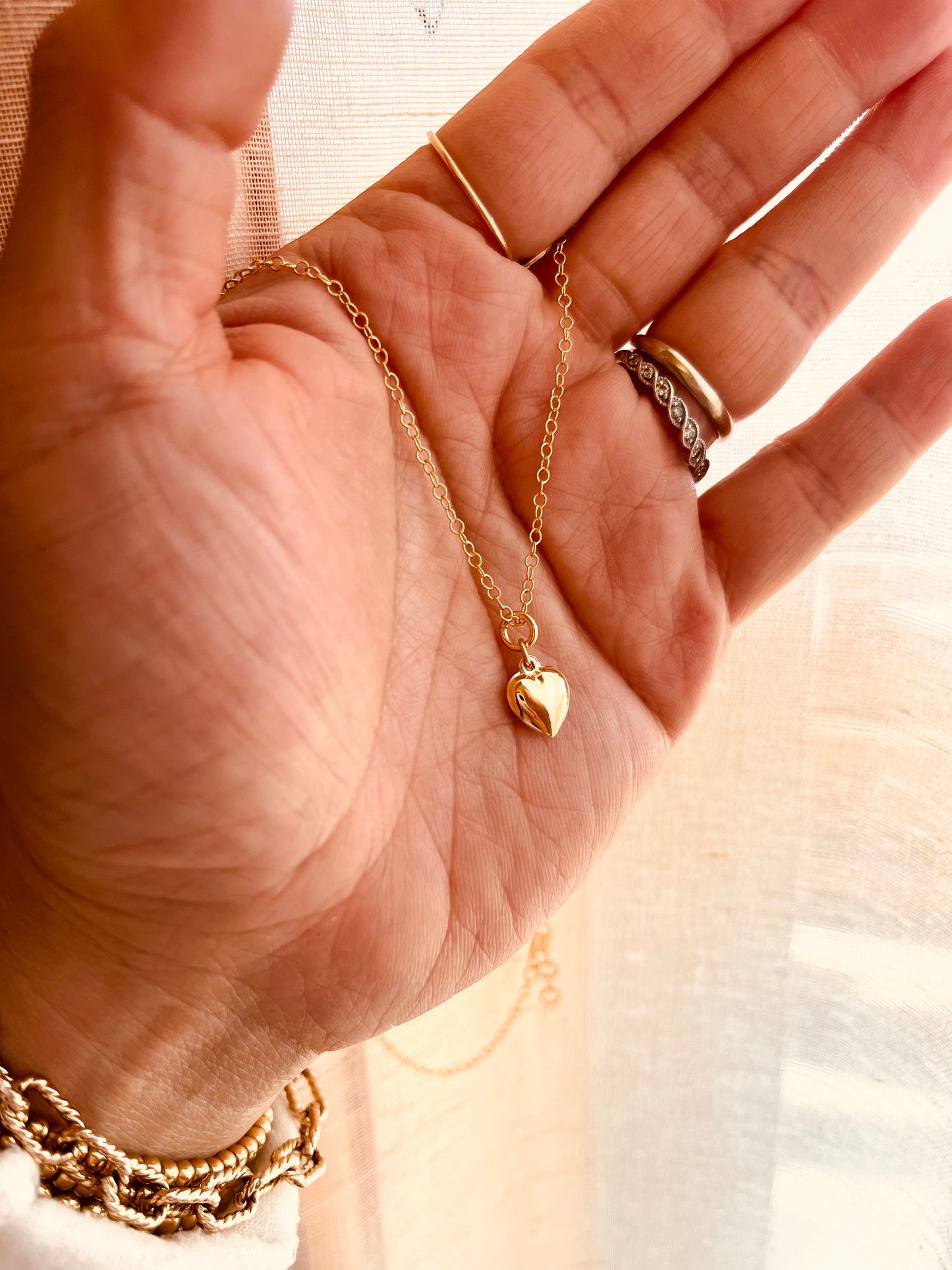 Tiny Heart Necklace, Puffy Heart Necklace, Everyday Jewelry, Minimalist Jewelry, Birthday Gifts, Christmas Gifts For Her, Gift ideas, Heart Jewelry, holidays gifts, gift for girlfriend, gift for wife, minimalist jewelry, jewelry gifts ideas