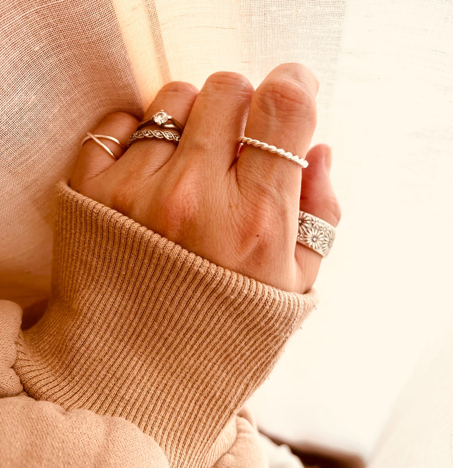 Sterling Silver Twisted Ring, Sterling Silver ring, Twisted Ring, Stacking Rings, Stackable Rings, Dainty Rings, Delicate Rings, Modern Jewelry, Geometric Jewelry, Minimalistic Jewelry, Wife Gift, Friendship Gifts, Gift For Mom, Birthday Gift, Christmas Gifts, Holiday Gifts, Birthday Gifts, Girlfriend gifts, Birthday Gift, Graduation Gift, Gift For Her, Mothers Day Gift, Valentines Gifts, Best Friends gifts, Friendship Jewelry, Mothers Gift, Wife Gift Ideas, Gift For Girlfriend, gift for sisters, gift