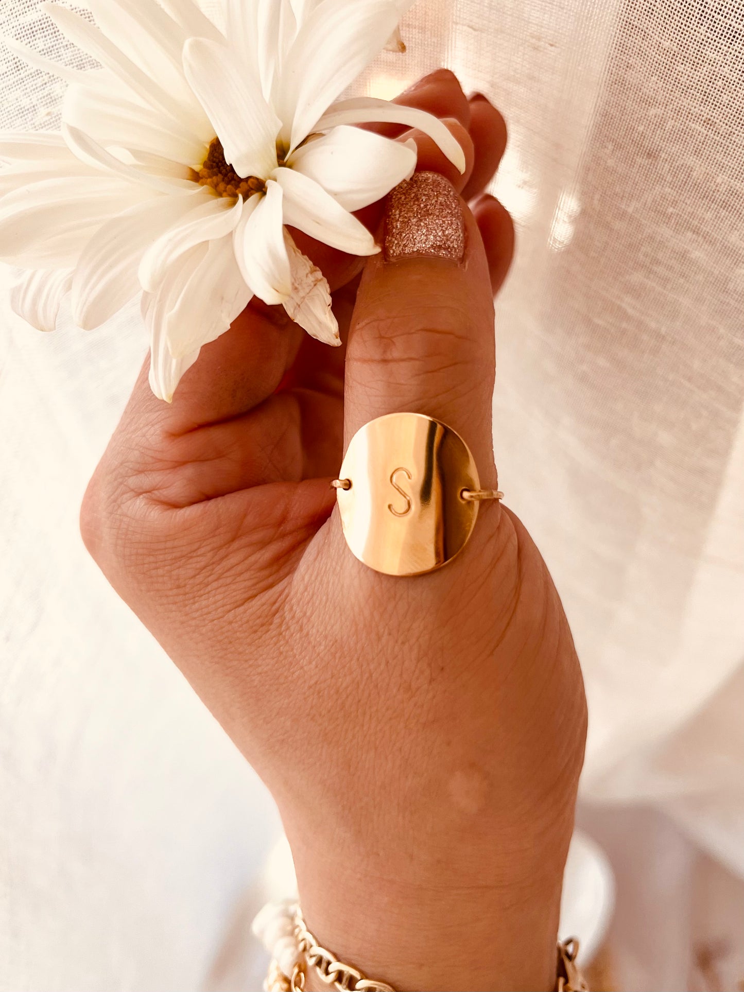 Initial Disc Ring, Initial Ring, Disc Ring, Personalized Ring, Mothers Day Gift Ideas, Gift For her, Gift For mothers, Gift For sister, Birthday Gift, Graduation Gift, Bridesmaid Gift, Gift For Her, Mothers Day Gift Valentines Gift Ideas, Mothers Gift Best Friends Jewelry, Friendship Jewelry, Mothers Gift, Wife Gift Ideas, Statement Rings, Stacking Rings, Stackable Rings, Dainty Rings, Delicate Rings, Simple Ring, Personalized Rings, Gold Filled Rings, Gold Initial Rings. Initial jewelry