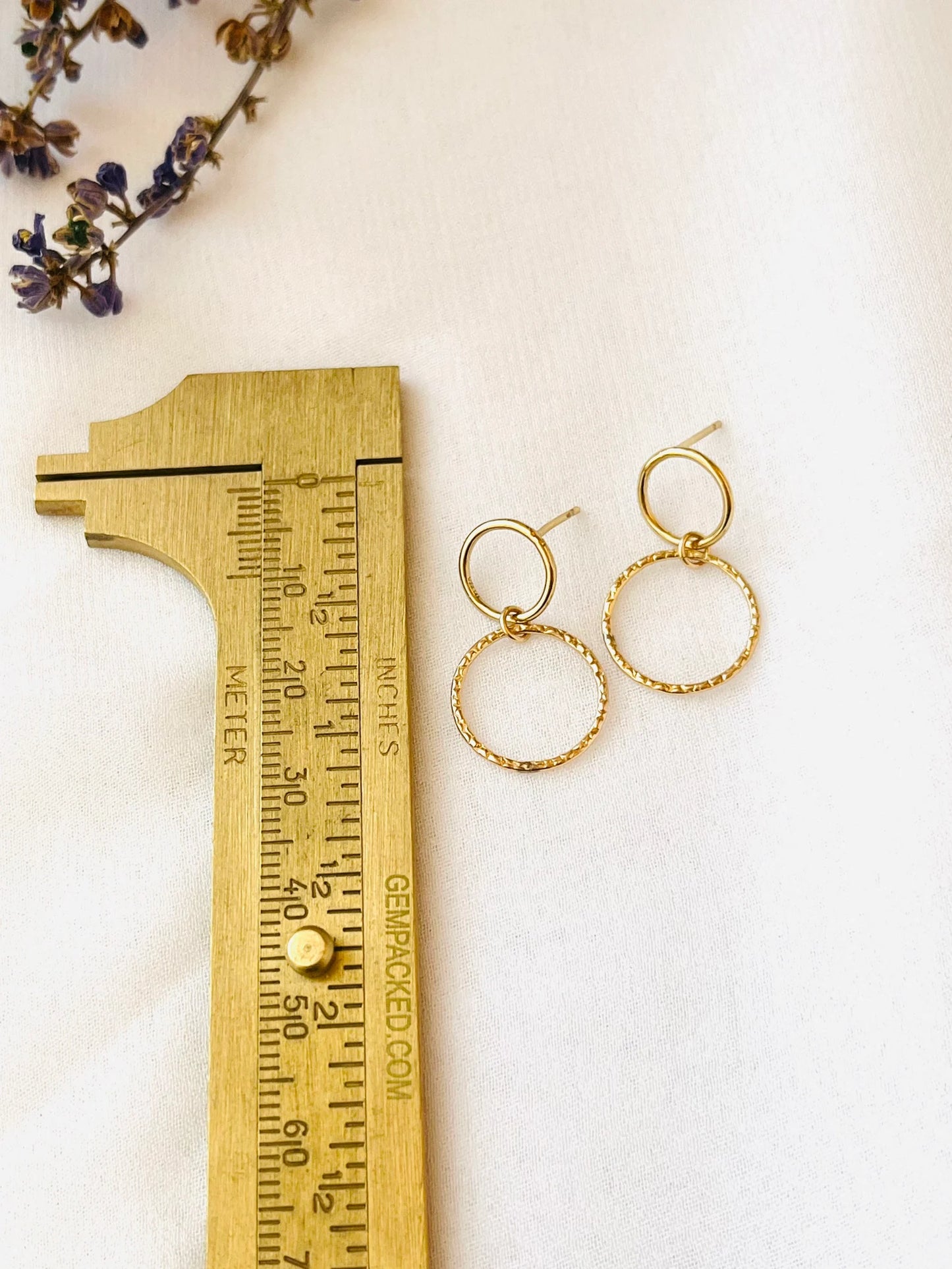 Double Circle Studs
