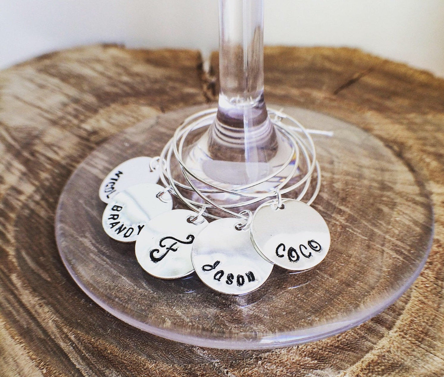 Custom wine charm, Wedding wine charms, Silver wine charms, Wine glass charms, Wedding charm, Personalize wine charm, Silver charm, Personalized Wine Charms, Wine Wedding Favors, Wedding Guest Gift, Christmas party, Thanksgiving dinner