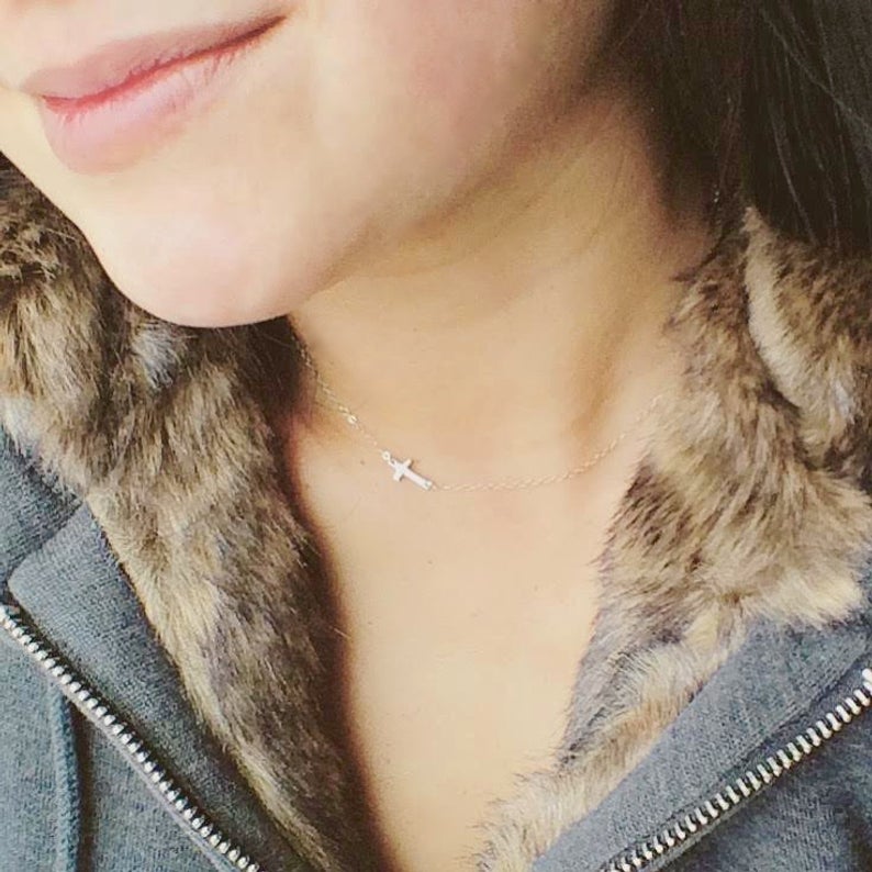 Cross Necklace, Cross Jewelry, Delicate Jewelry, Mothers Gift, Coco Wagner Jewelry, Gift For Her, Gift Ideas, Birthday Gift, Mothers Gift, Christmas Gift Ideas, Mothers Day Gift Minimalist Jewelry, Everyday Jewelry, Simple and Dainty