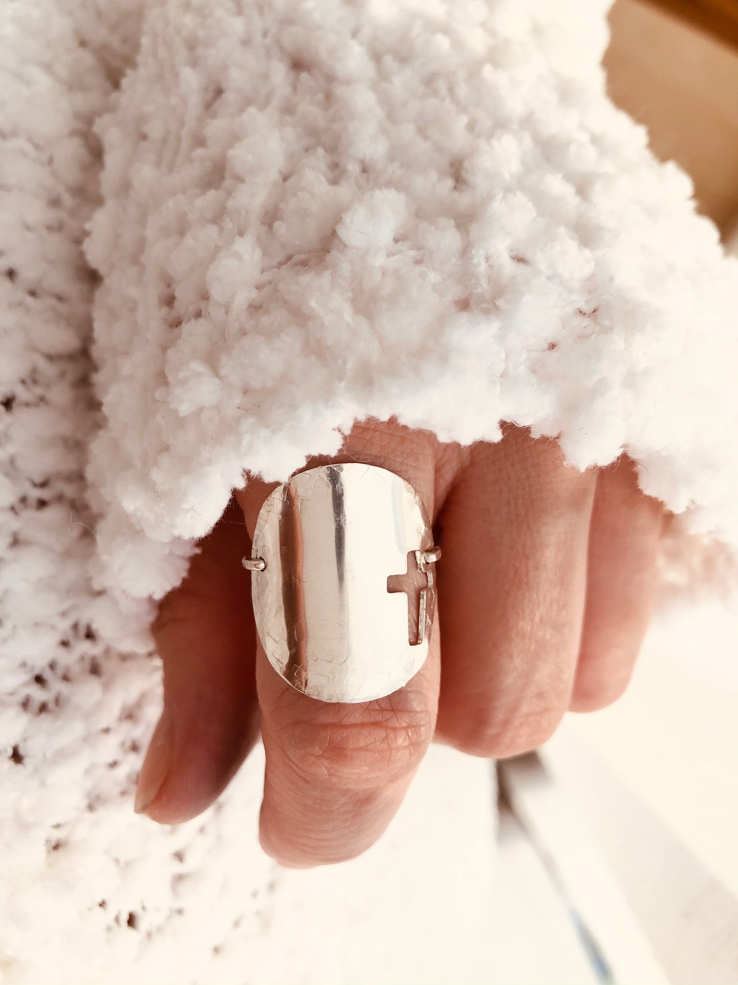 Cross Disc Ring