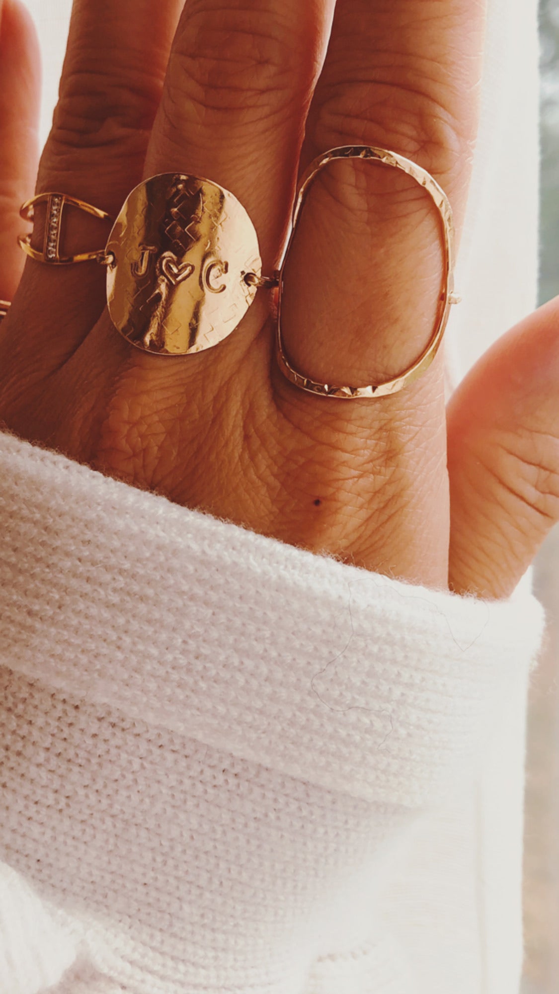 Open Circle Ring