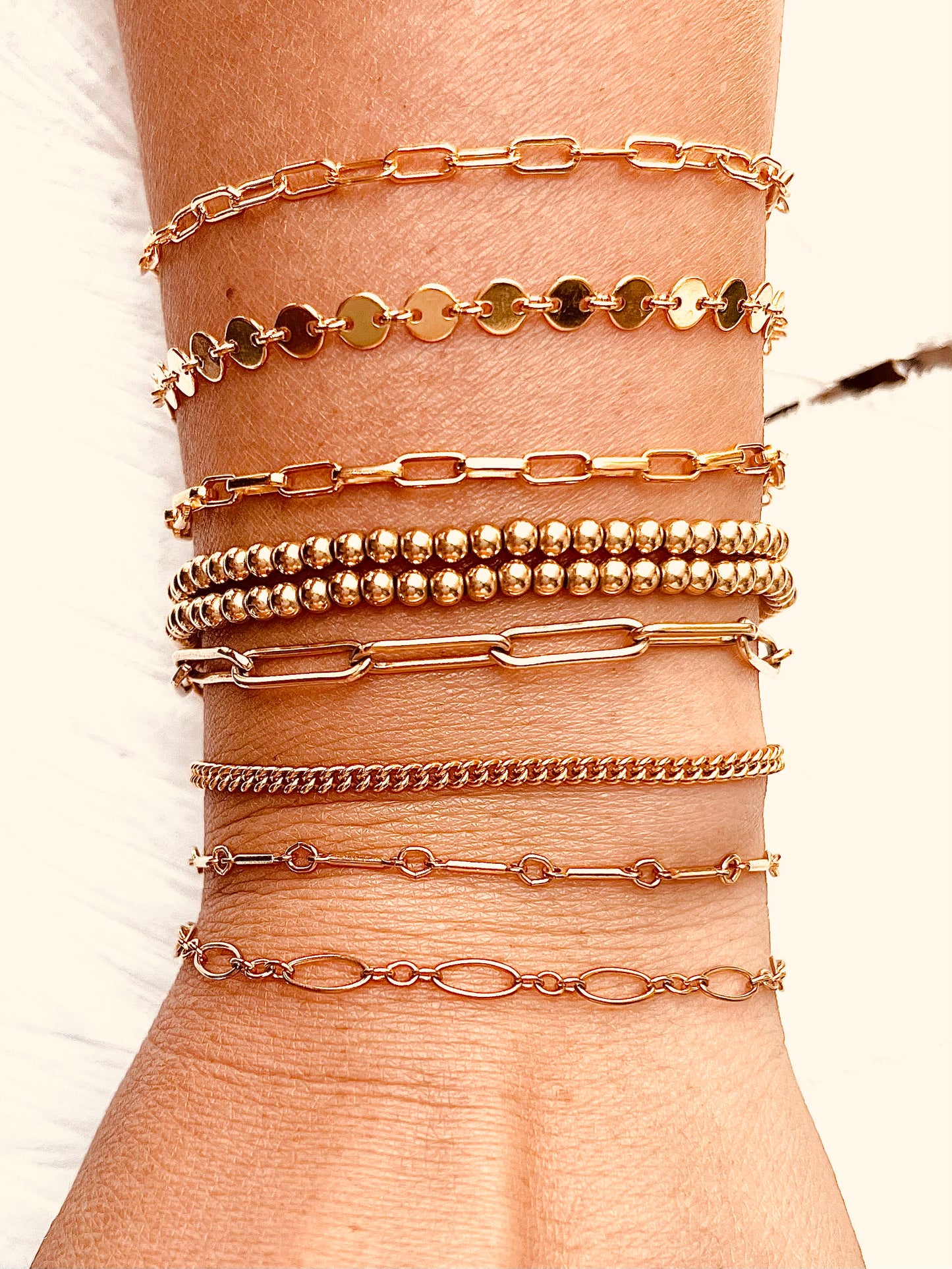 Minimalist Bracelet, Chain and Link Bracelet, 14K Gold Filled Bracelet, Stack Bracelet, Cuban Chain, Paperclip Chain, Gold Link bracelet, Coin Bracelet, Mother’s gift ideas, Coin Link Bracelet, 14k gold filled jewelry, everyday jewelry, disc bracelet, bracelet stacking, stacking bracelets, gifts, gift for her, Christmas gifts, thanksgiving gifts, birthday present, gold bracelets, gift ideas, handmade jewelry
