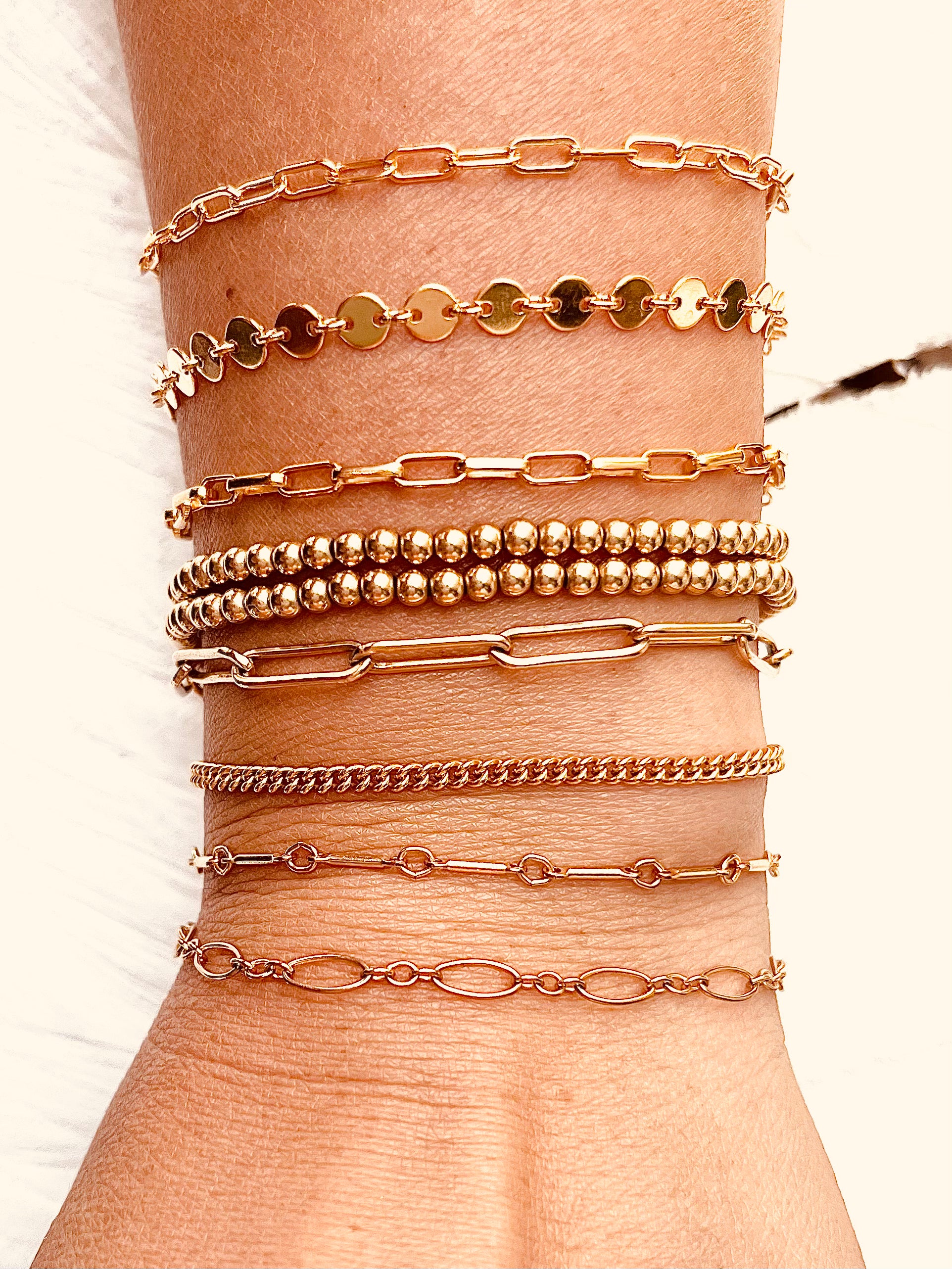 Minimalist Bracelet, Chain and Link Bracelet, 14K Gold Filled Bracelet, Stack Bracelet, Cuban Chain, Paperclip Chain, Gold Link bracelet, Coin Bracelet, Mother’s gift ideas, Coin Link Bracelet, 14k gold filled jewelry, everyday jewelry, disc bracelet, bracelet stacking, stacking bracelets, gifts, gift for her, Christmas gifts, thanksgiving gifts, birthday present, gold bracelets, gift ideas, handmade jewelry