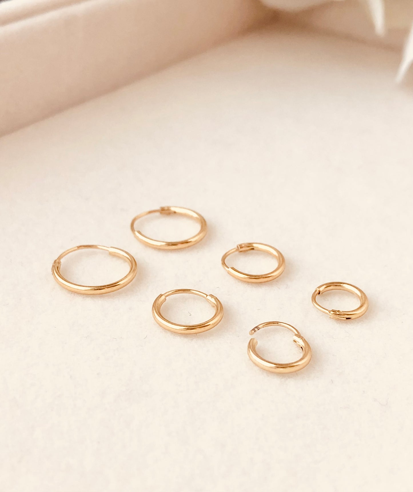 Endless Hoop Earrings SET, Huggie Hoop Earrings, Set of 3 Hoop Earrings 3 Sizes, Gift Set, Dainty Huggie Earrings, Minimalist Earrings, Delicate Jewelry, Mothers Gift, Coco Wagner Jewelry, Gift For Her, Gift Ideas, Birthday Gift, Mothers Gift, Christmas Gift Ideas, Mothers Day Gift Minimalist Jewelry, Everyday Jewelry,
