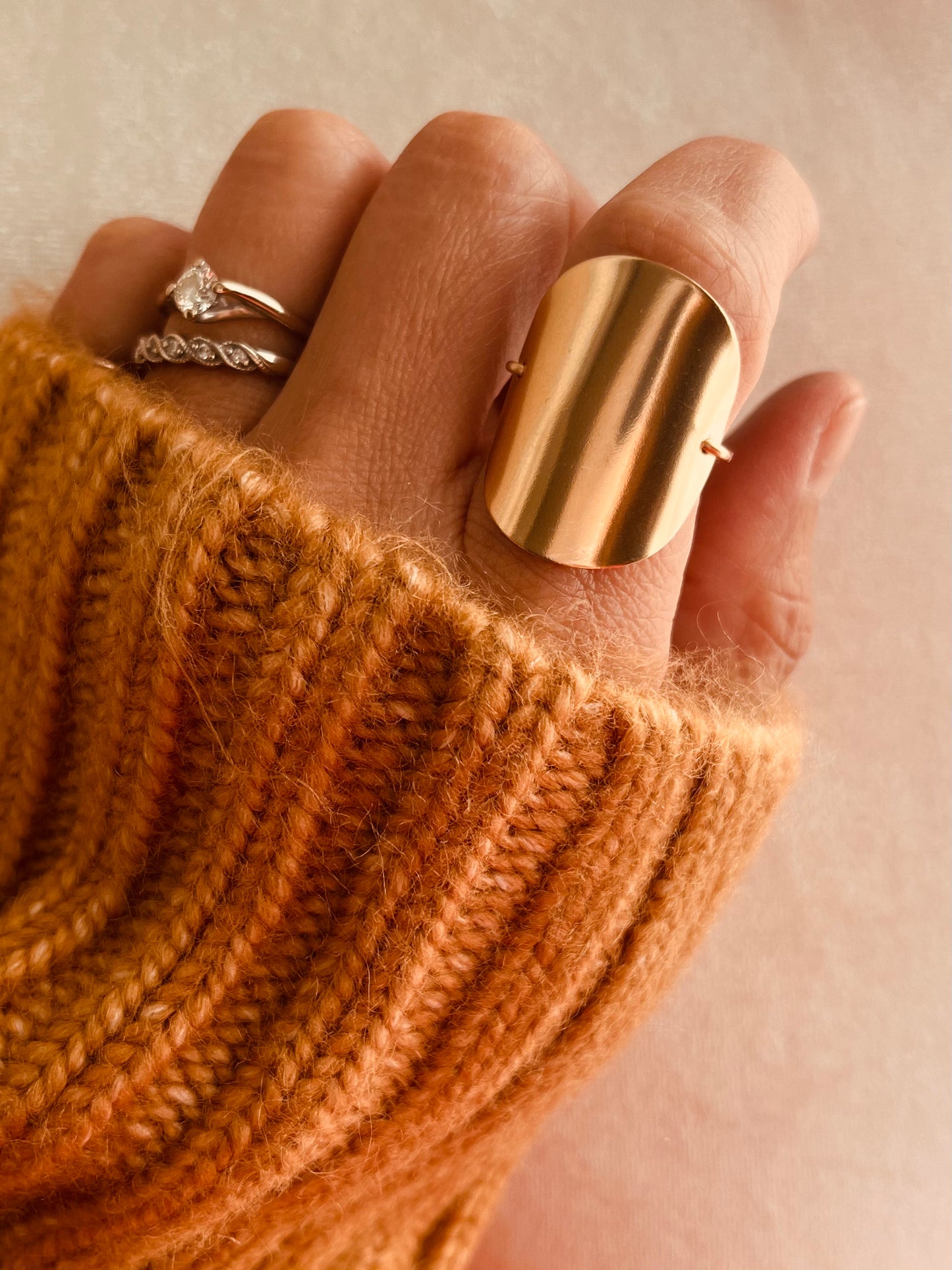Disc Ring, Smooth Disc Ring, Statement Ring, Large Disc Ring, Circle Ring, Gift For Her, 14K Gold Filled Ring, Sterling Silver Ring, Silver Disc Rings, Gold Disc Rings, Gift For Her, Gift For Mom, Holiday gift guide, Holiday Gift Ideas, Christmas Gifts, Everyday Rings