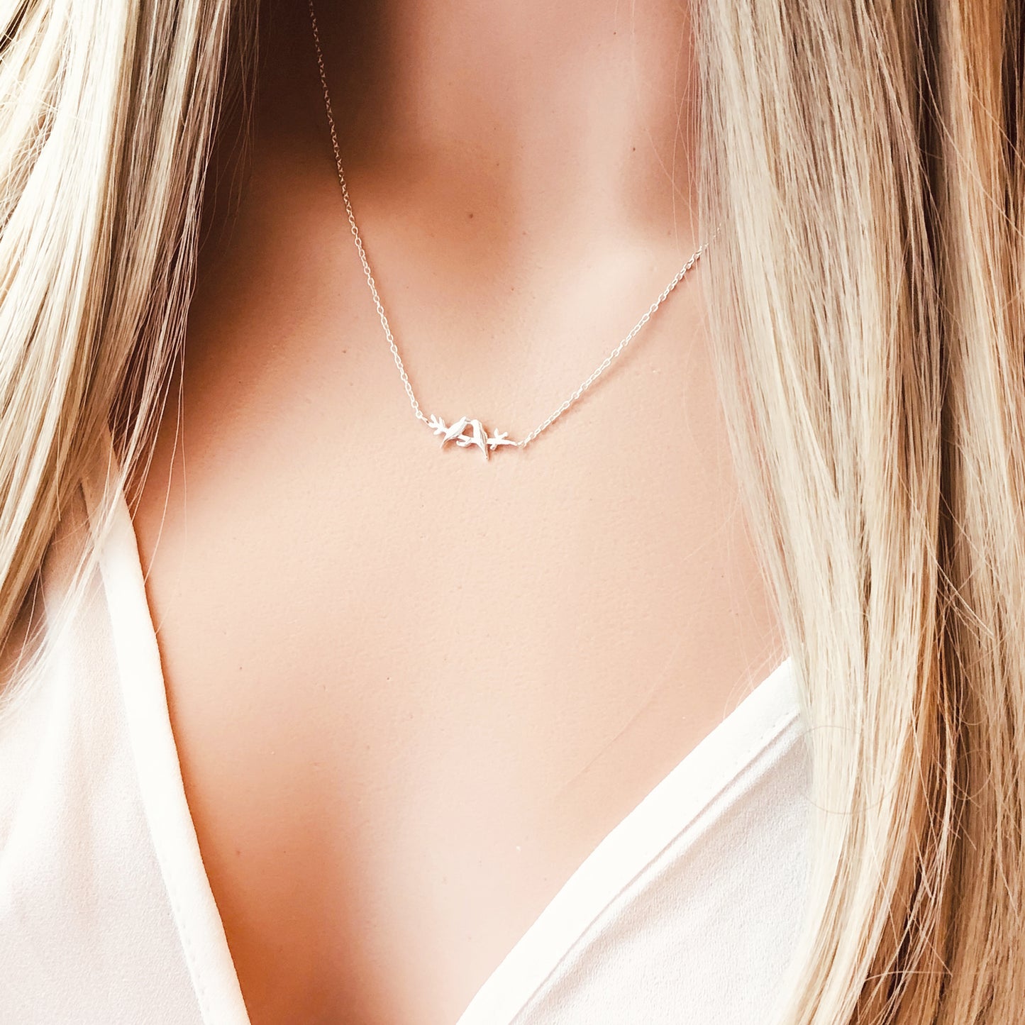 Love Birds Necklace, gift for her, Love Birds jewelry, bird necklace, everyday jewelry, holiday gifts, birthday gift, valentines gift, anniversary gift, daily jewelry, dainty jewelry