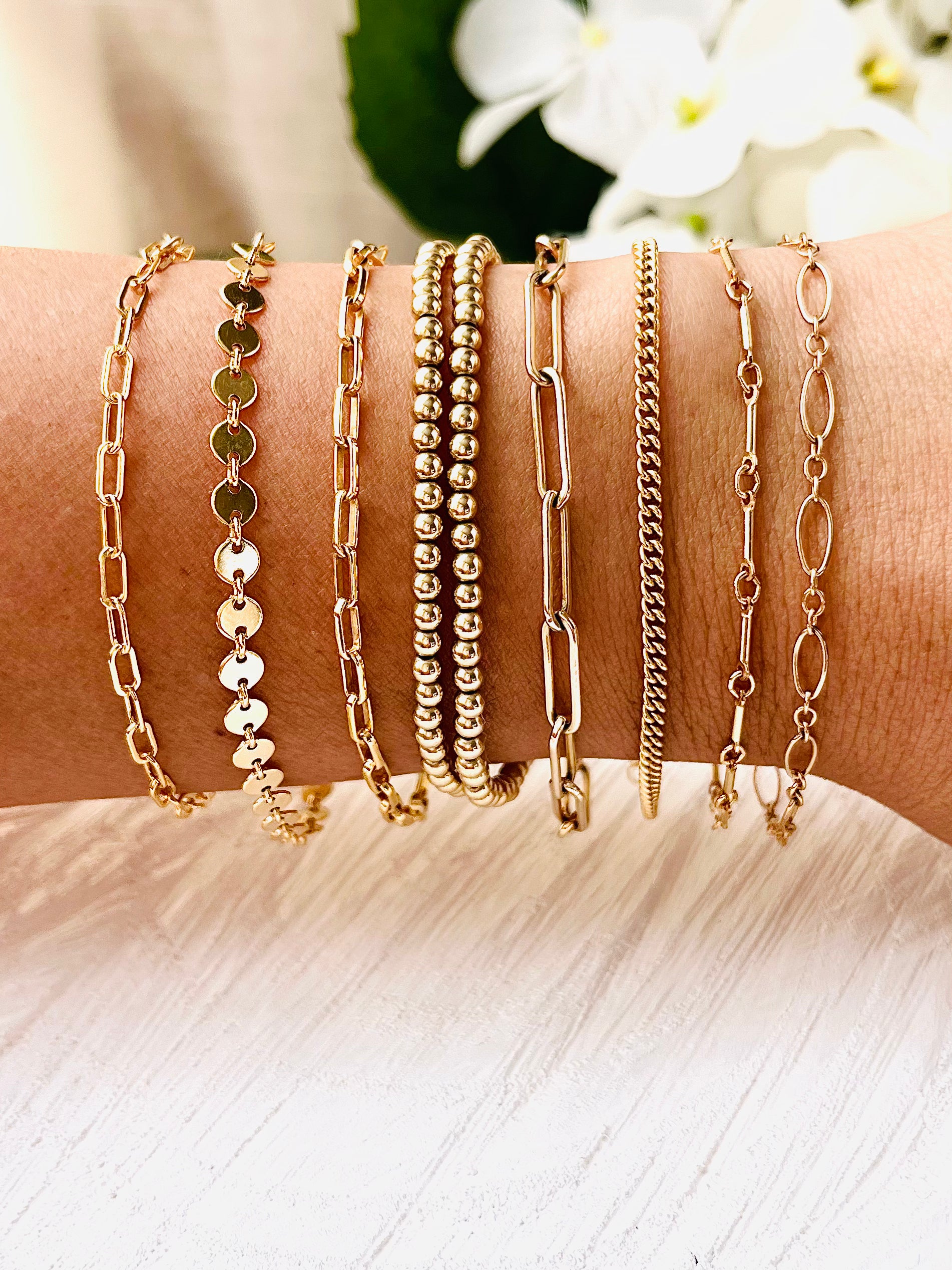 Minimalist Bracelet, Chain and Link Bracelet, 14K Gold Filled Bracelet, Stack Bracelet, Cuban Chain, Paperclip Chain, Gold Link bracelet, Coco Wagner Design, Coin Bracelet, Mother’s gift ideas, Coin Link Bracelet, 14k gold filled jewelry, everyday jewelry, disc bracelet, bracelet stacking, stacking bracelets, gifts, gift for her, Christmas gifts, thanksgiving gifts, birthday present, gold bracelets, gift ideas, handmade jewelry