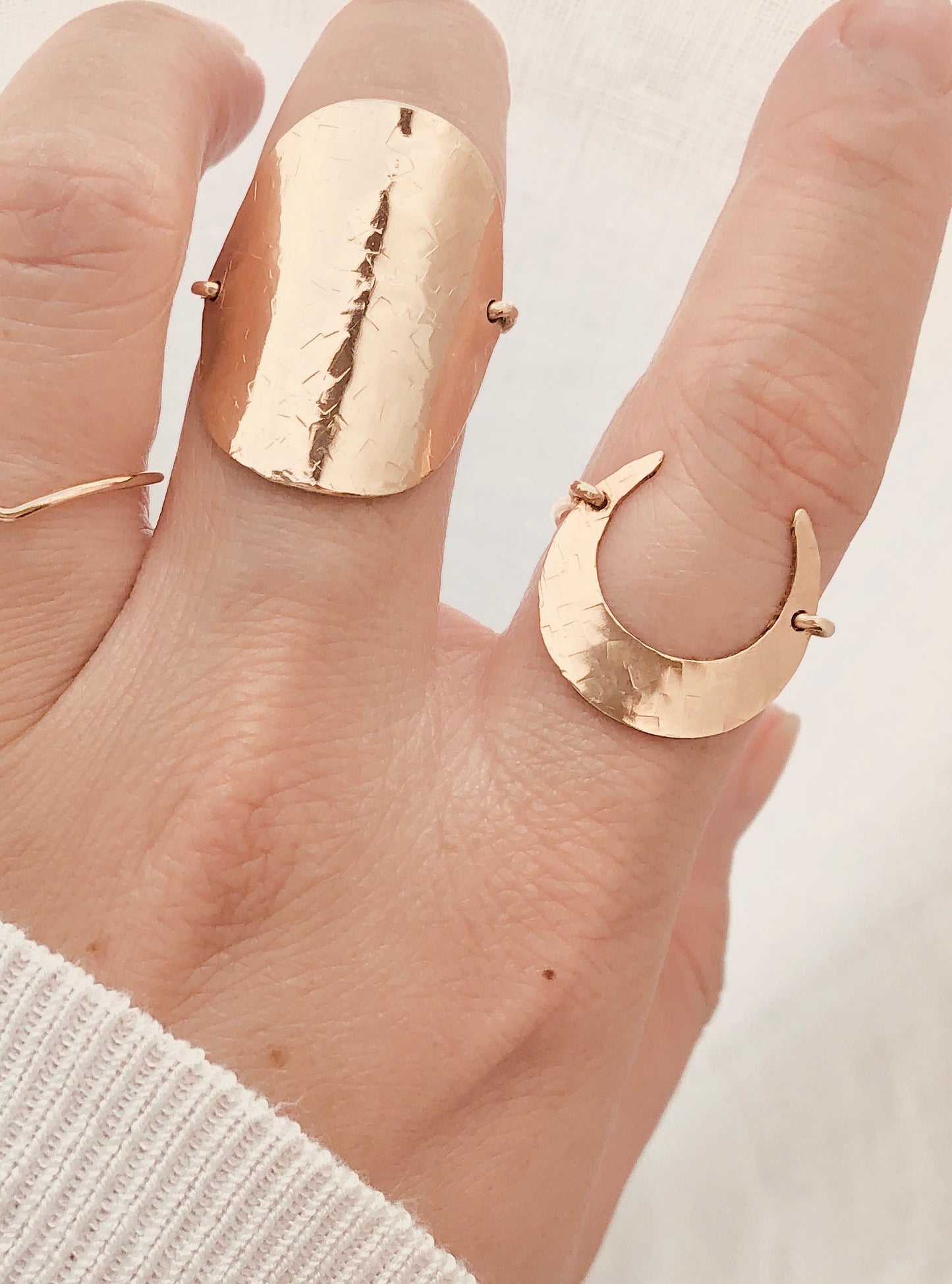 Handmade moon ring, 14k gold filled ring, gift for her, everyday jewelry, Crescent Moon Ring, Crescent Moon jewelry, Crescent Moon, gold ring, dainty jewelry, Mother’s Day gifts, moon lovers, gift for Mother, holidays gift, mother gifts, birthday gifts, Hammered Crescent Moon Ring, gift for wife, Moon