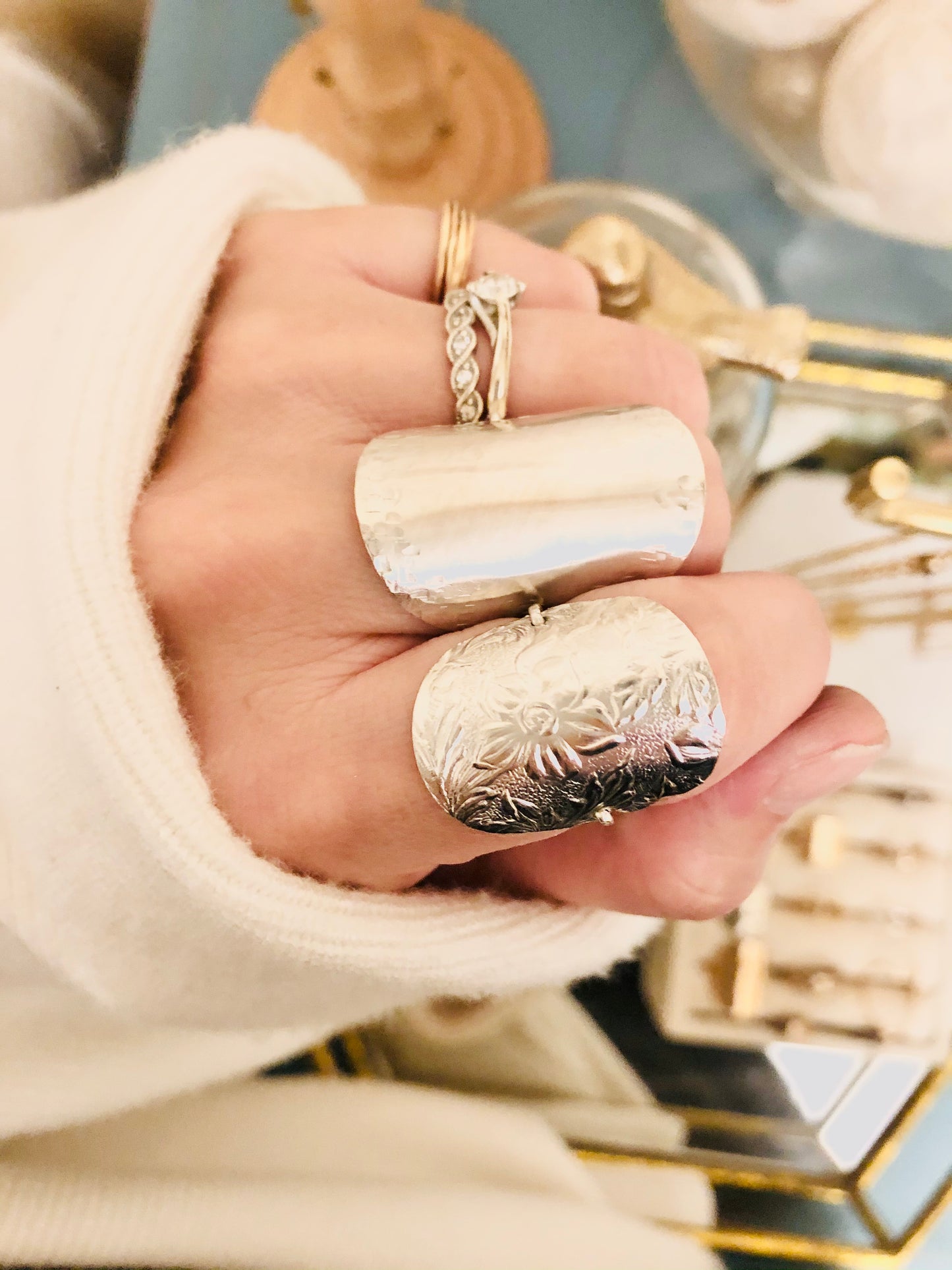 Mother’s Day Gift, Floral Disc Ring, Silver Hammered Ring, Circle Ring, Sterling Silver Ring, Silver Statement Ring, Textured Silver Ring