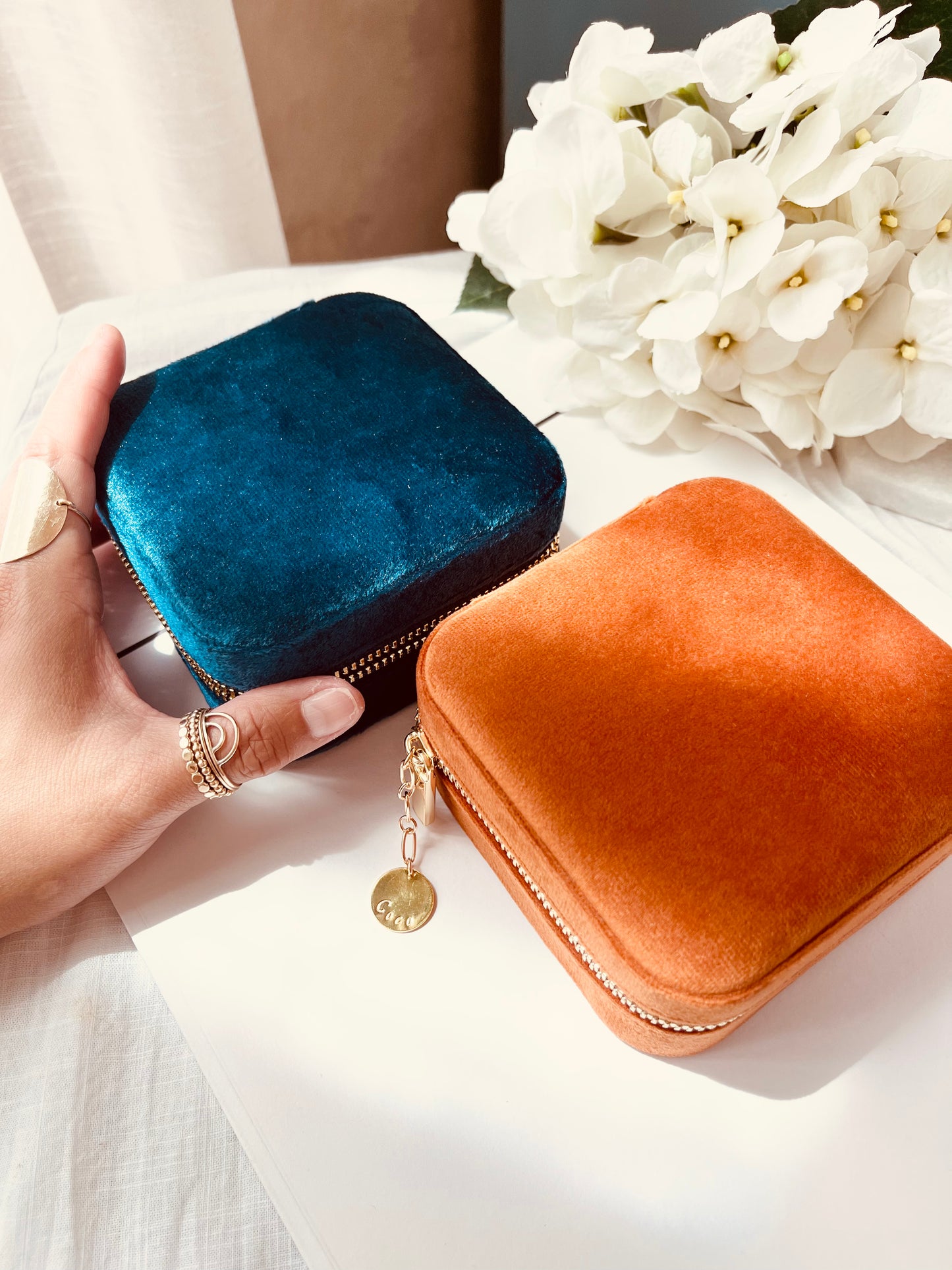 Custom Name Velvet Travel Jewelry Case, Custom Name Jewelry Box, Small Jewelry Organizer, Custom Name Gift, Personalized Jewelry Storage Case, Gift For Her