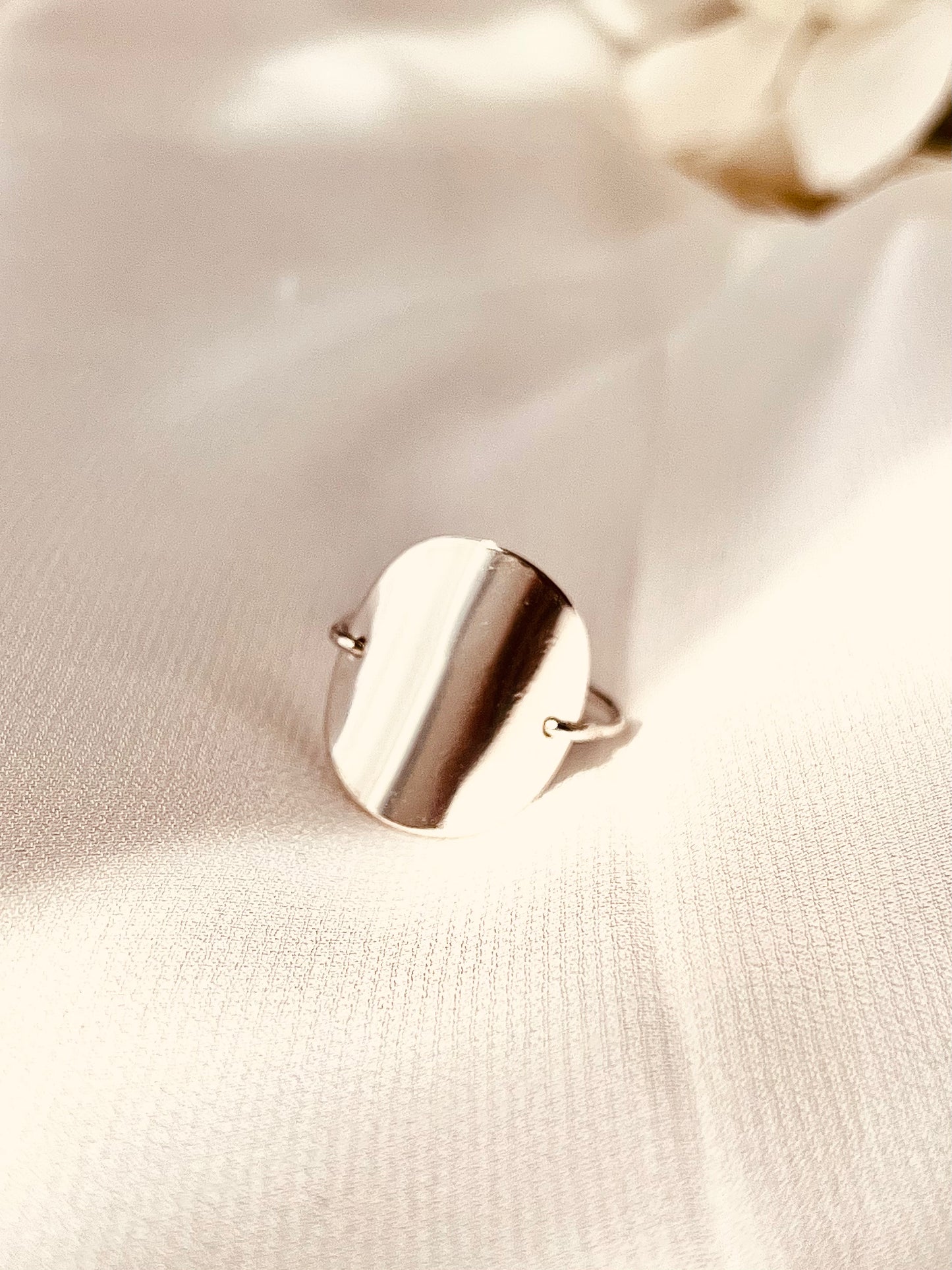 Disc Ring, Smooth Disc Ring, Statement Ring, Large Disc Ring, Circle Ring, Gift For Her, 14K Gold Filled Ring, Sterling Silver Ring, Silver Disc Rings, Gold Disc Rings, Gift For Her, Gift For Mom, Holiday gift guide, Holiday Gift Ideas, Christmas Gifts, Everyday Rings