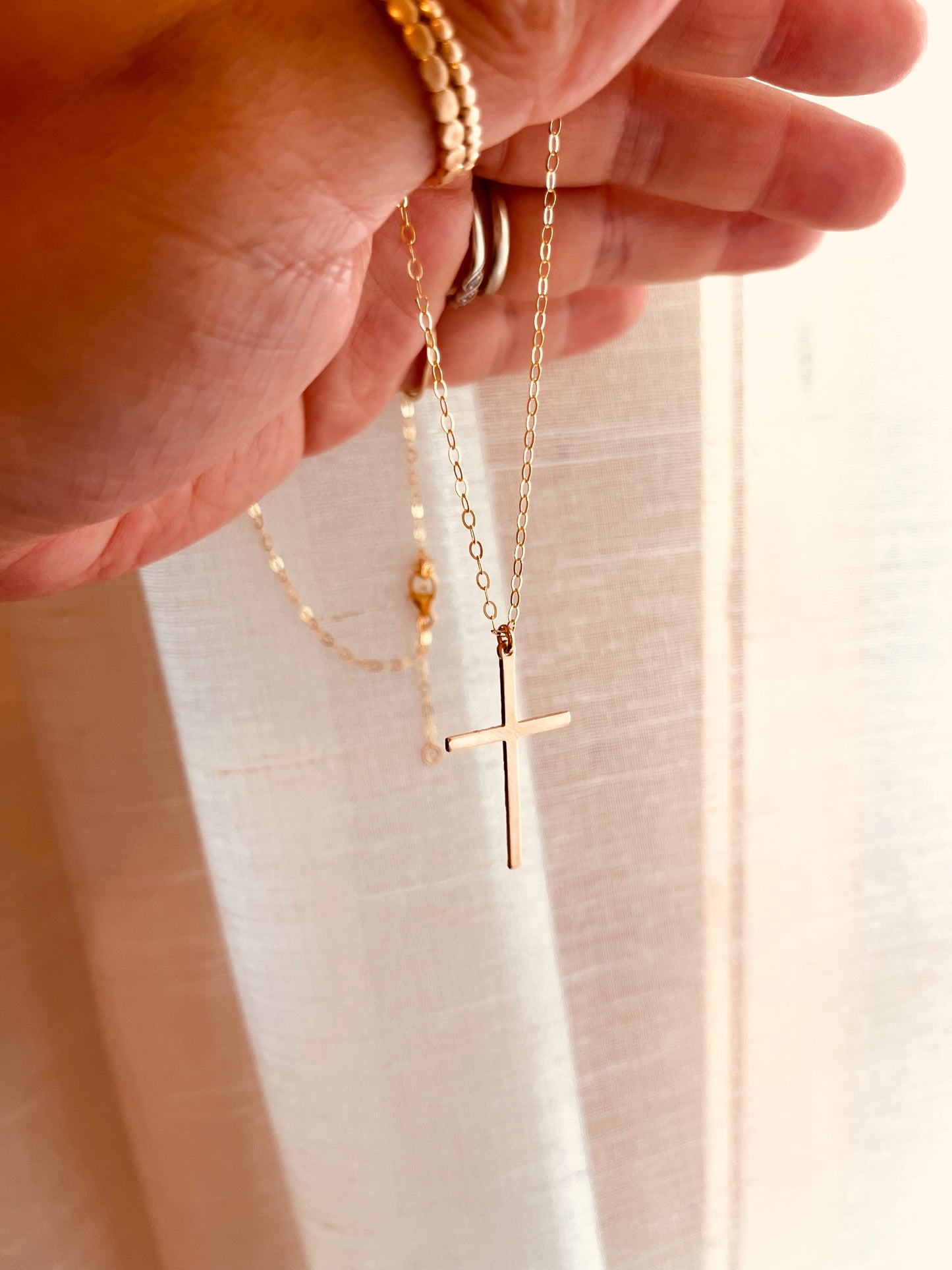 Minimalist Cross Necklace – Waterproof Tarnish Resistant Faith Necklace