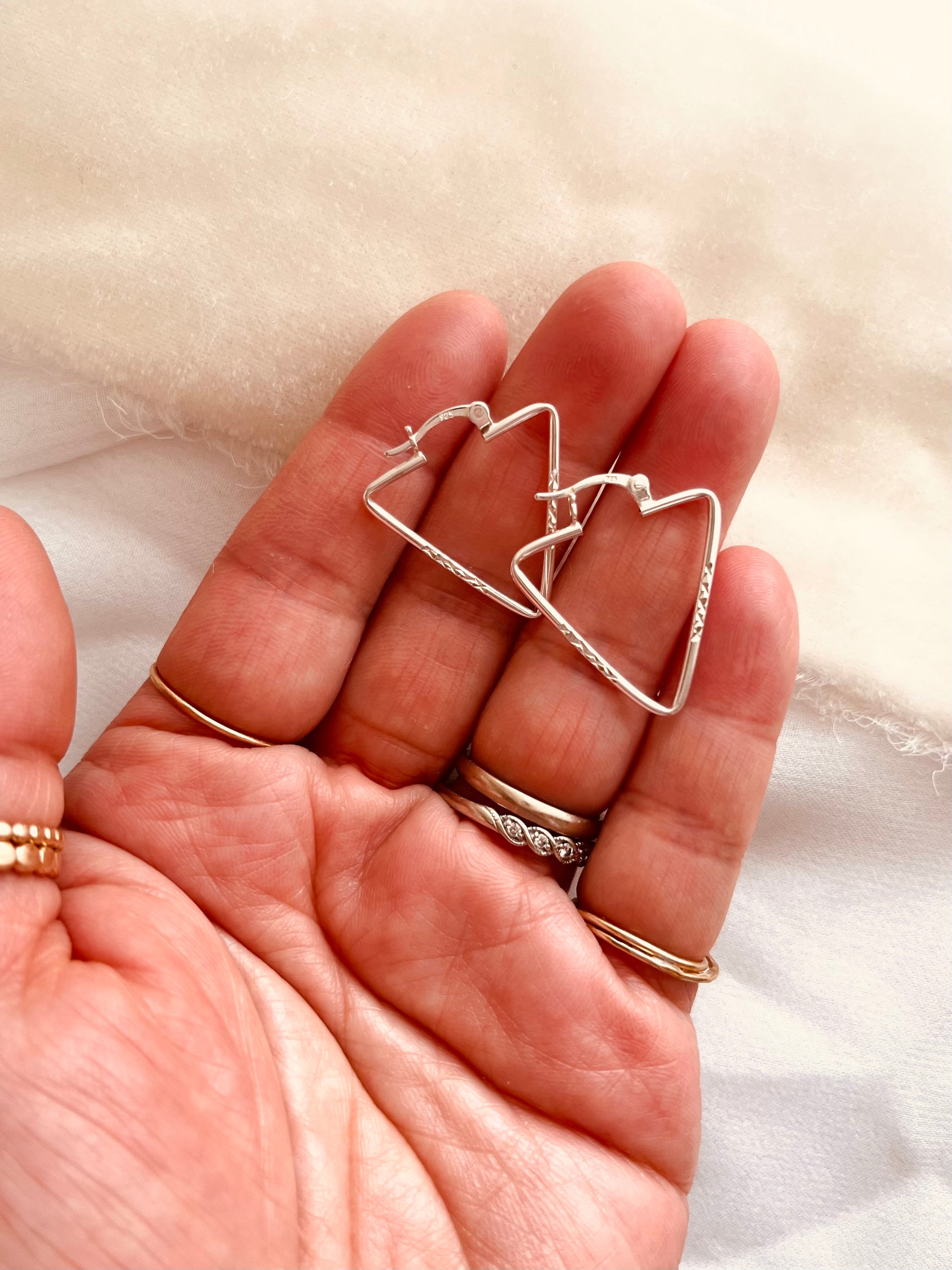 Sterling Silver Triangle Earring, Sterling Silver earrings, Triangle Earring, Modern Jewelry, Geometric Jewelry, Wife Gift, Friendship Gifts, Gift For Mom, Birthday Gift, Christmas Gifts, Holiday Gifts, Birthday Gifts, Girlfriend gifts, Birthday Gift, Graduation Gift, Gift For Her, Mothers Day Gift, Valentines Gifts, Best Friends gifts, Friendship Jewelry, Mothers Gift, Wife Gift Ideas, Gift For Girlfriend, gift for sisters, gift for daughters, grandma gifts, Grandma gifts, grandma Jewelry, grandma gifts, 