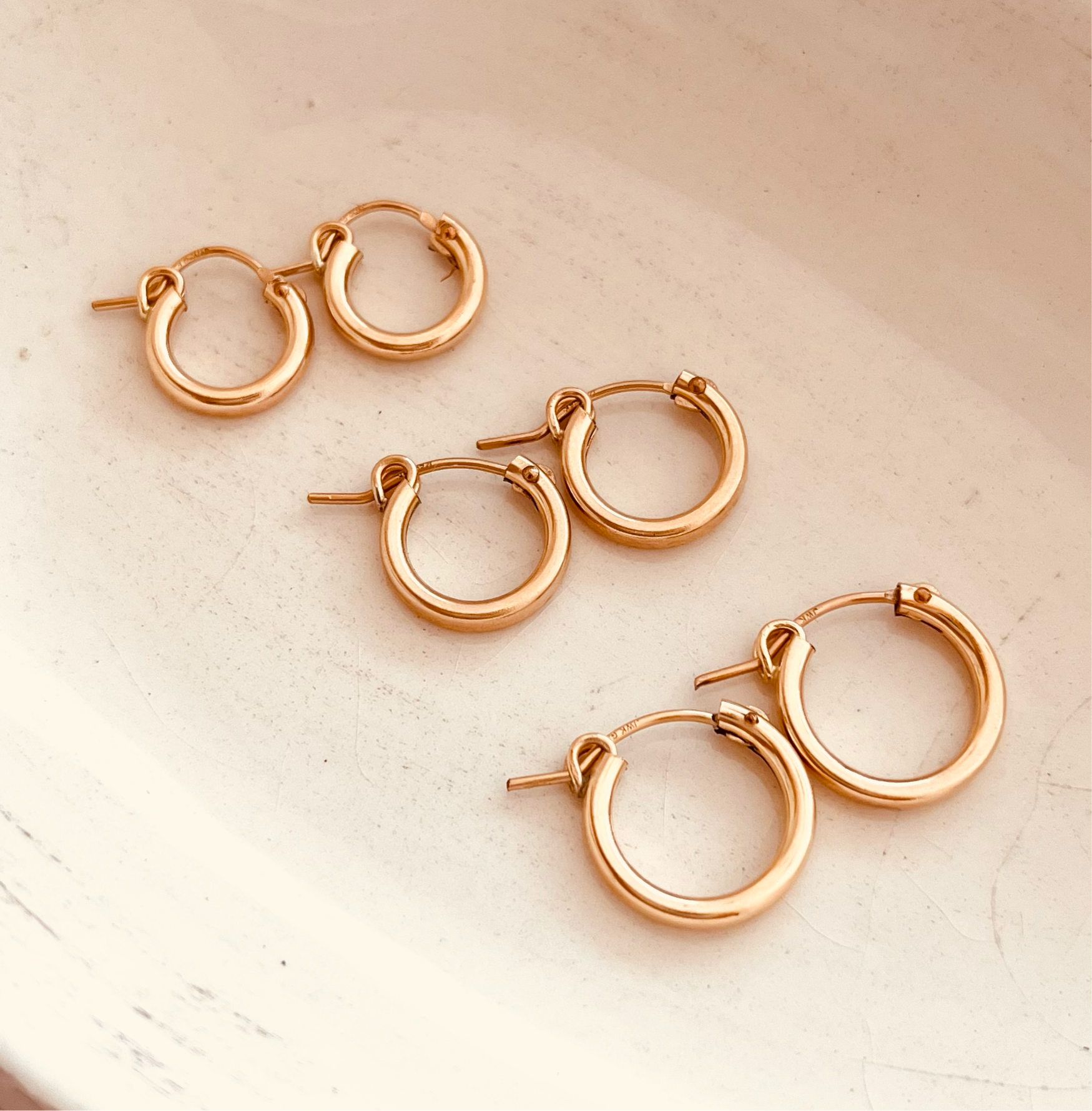 14k gold filled earrings, hoop earrings, 14k gold filled jewelry, gold filled hoop earrings, everyday earrings, everyday jewelry, gifts, gift for her, holidays gift ideas, everyday outfit 