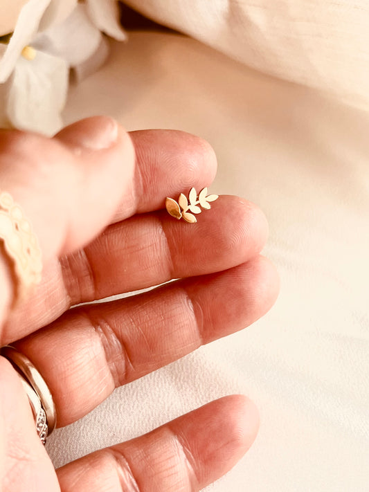 14K Gold Leaf Stud Earring