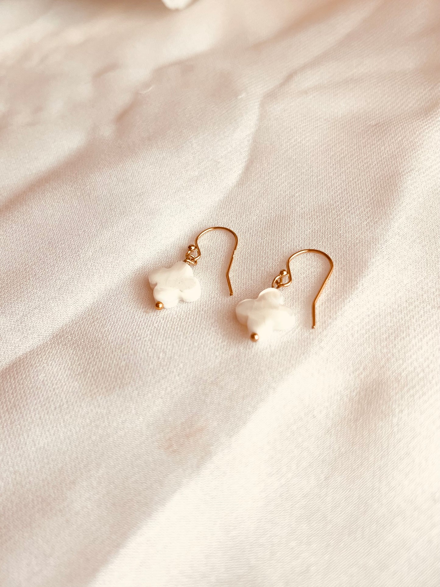 Mother of Pearl Clover Earrings