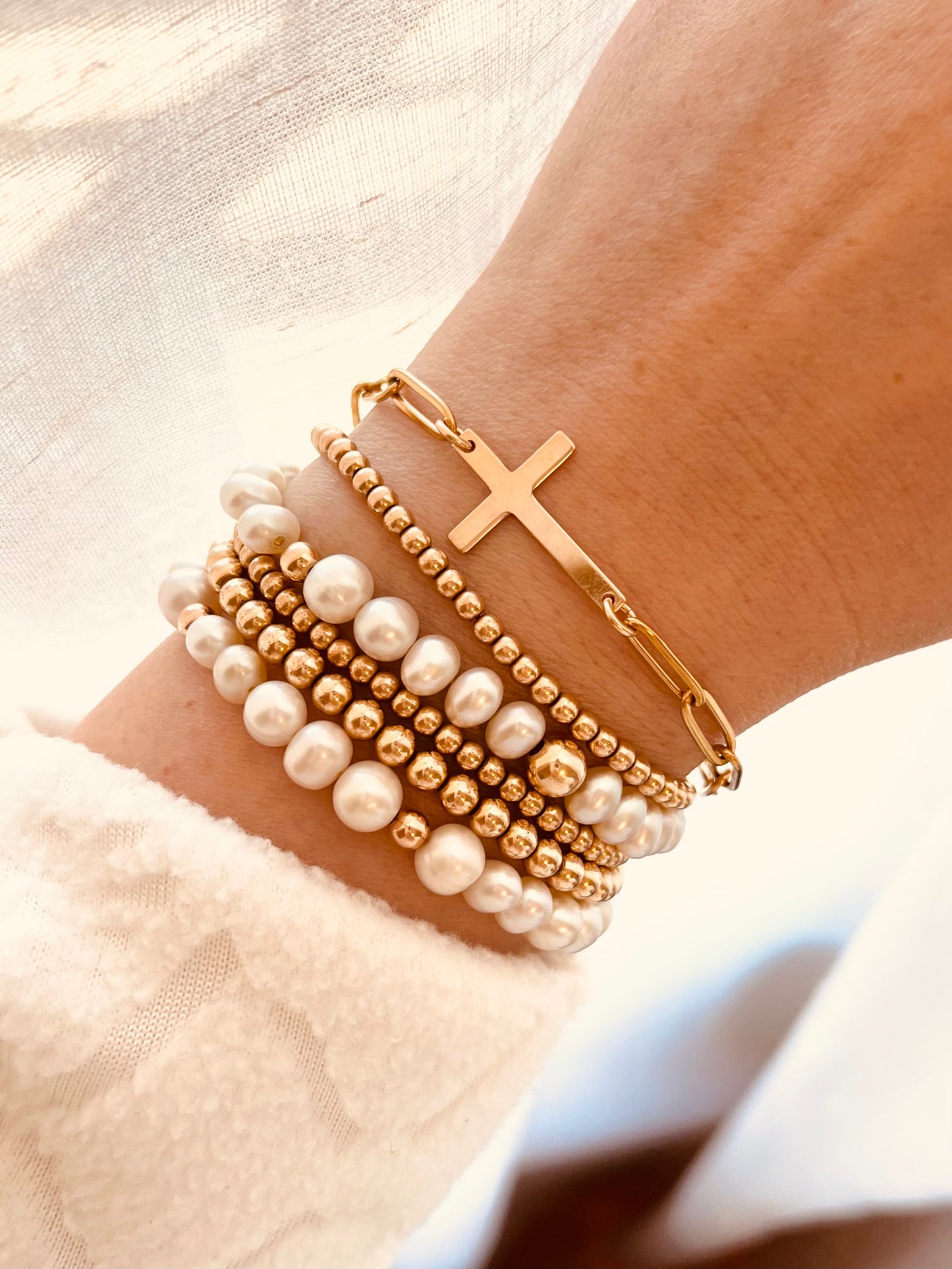 Faith Cross Chain Bracelet