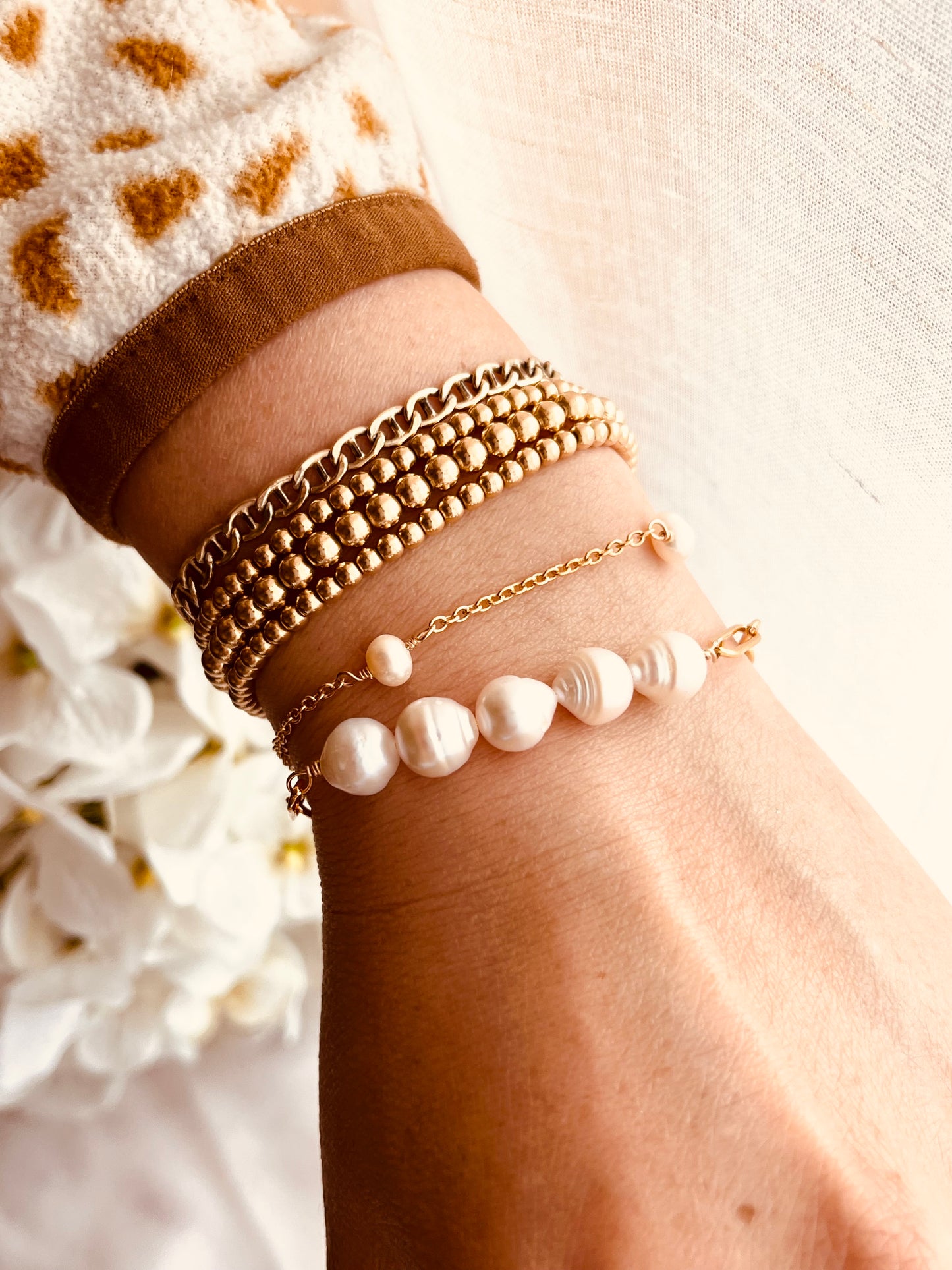 Dainty Pearl Bracelet