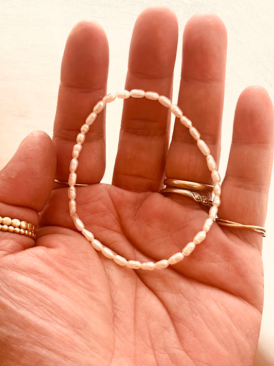 Delicate Rice Pearl Bracelet 