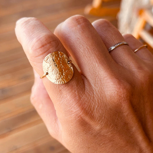 Personalized Birth Flower Ring, for Gift Mom, Hand-Stamped Family Jewelry, Custom Mother’s Ring, 14K Gold Filled or Sterling Silver