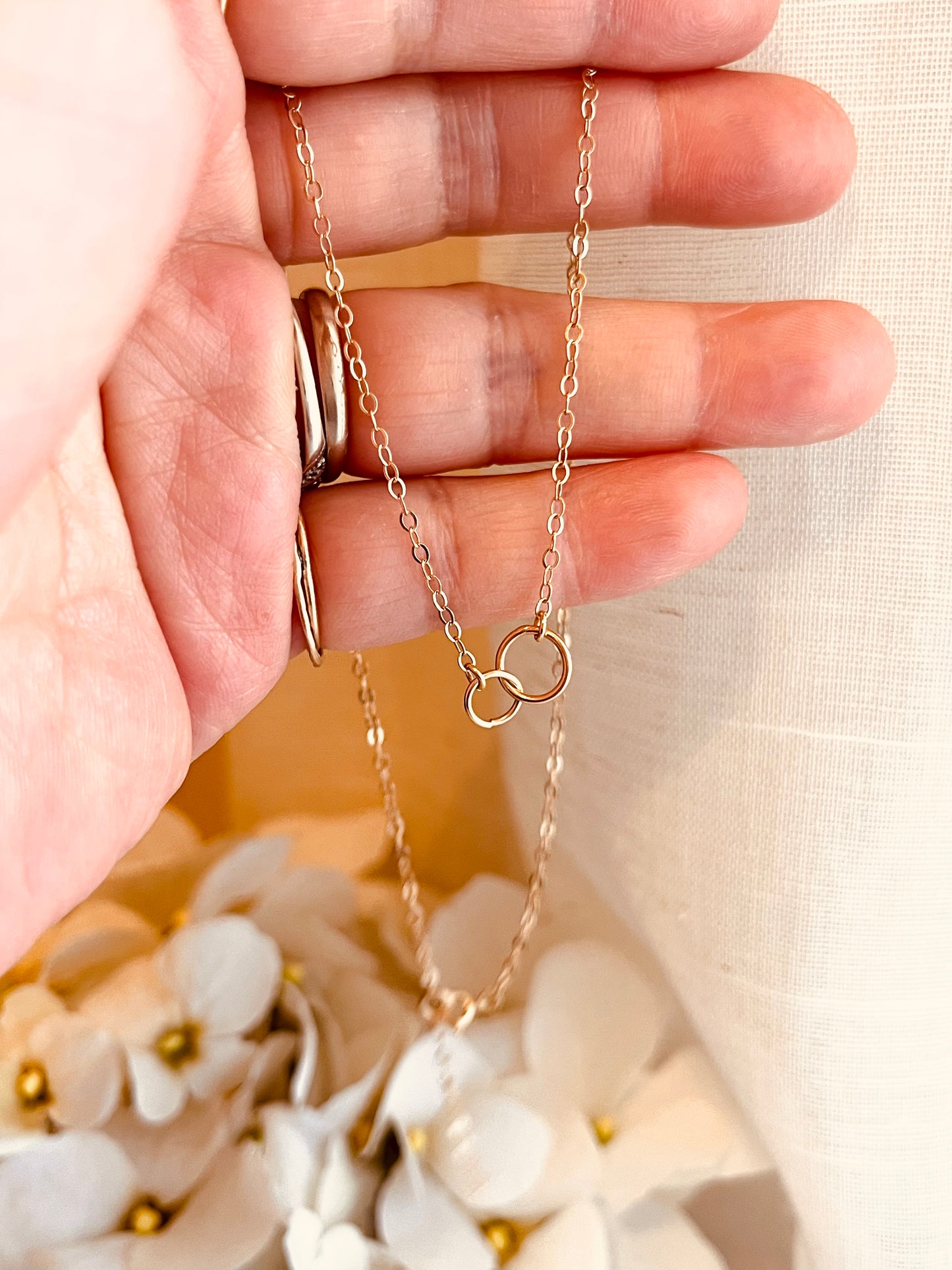14K Solid Gold Connected Links Choker Necklace, Minimalist Jewelry, Meaningful Gift for Her