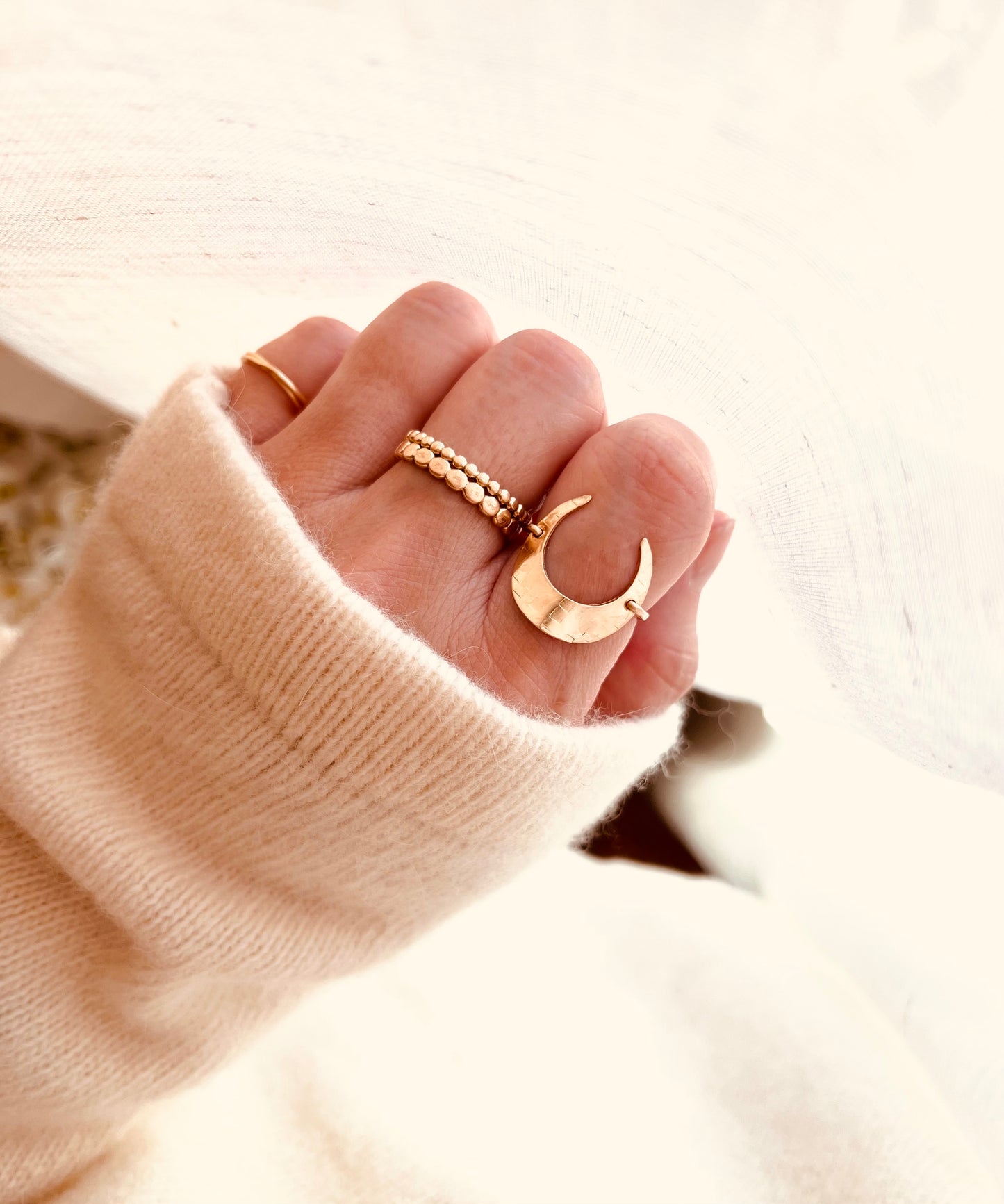 Handmade moon ring, 14k gold filled ring, gift for her, everyday jewelry, Crescent Moon Ring, Crescent Moon jewelry, Crescent Moon, gold ring, dainty jewelry, Mother’s Day gifts, moon lovers, gift for Mother, holidays gift, mother gifts, birthday gifts, Hammered Crescent Moon Ring, gift for wife, Moon 