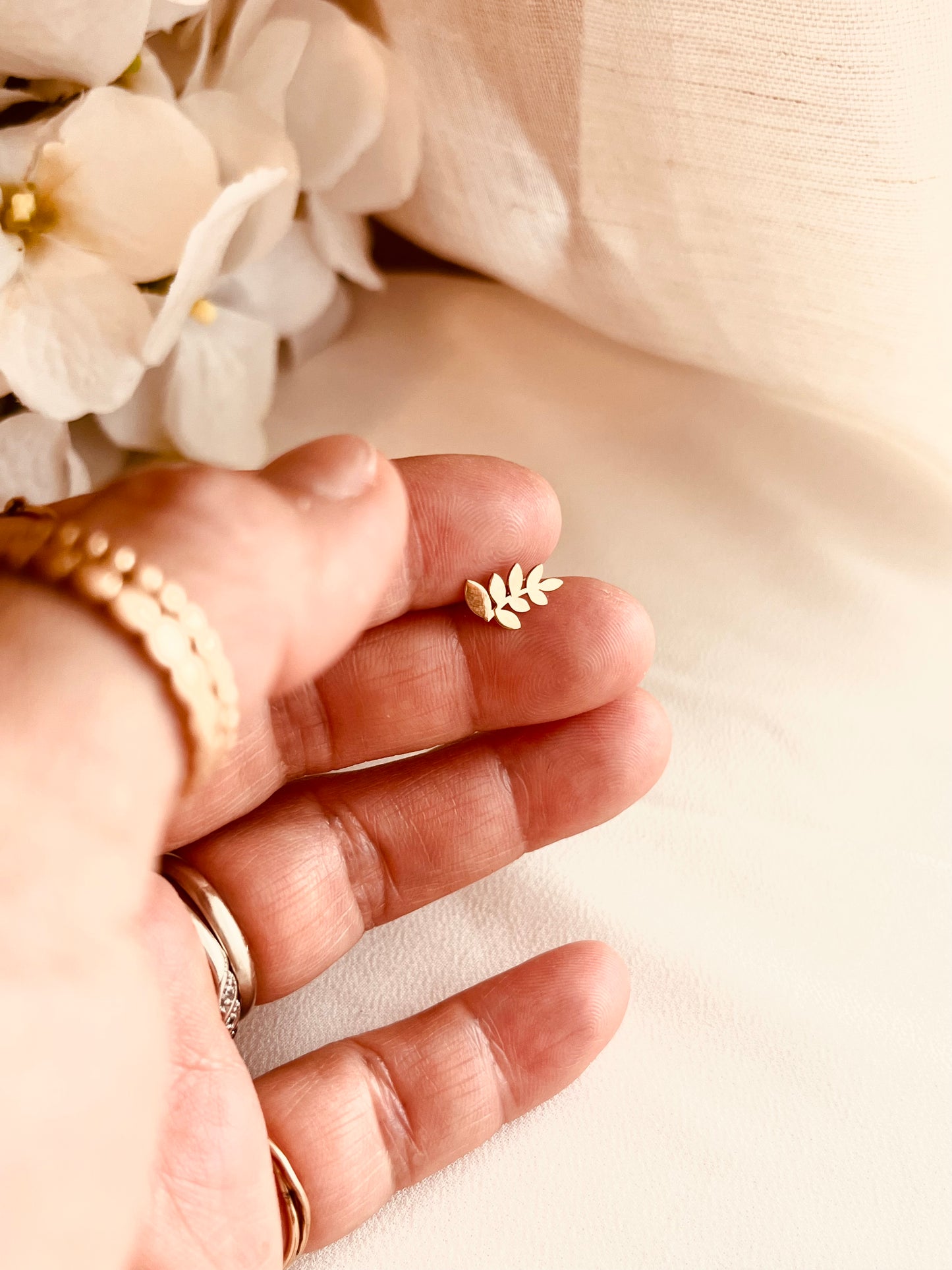 14K Gold Leaf Stud Earring
