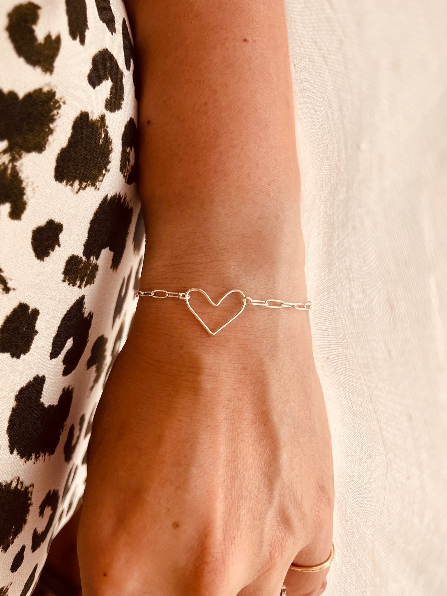Open Heart Bracelet – Minimal Heart Bracelet, Everyday Love Jewelry