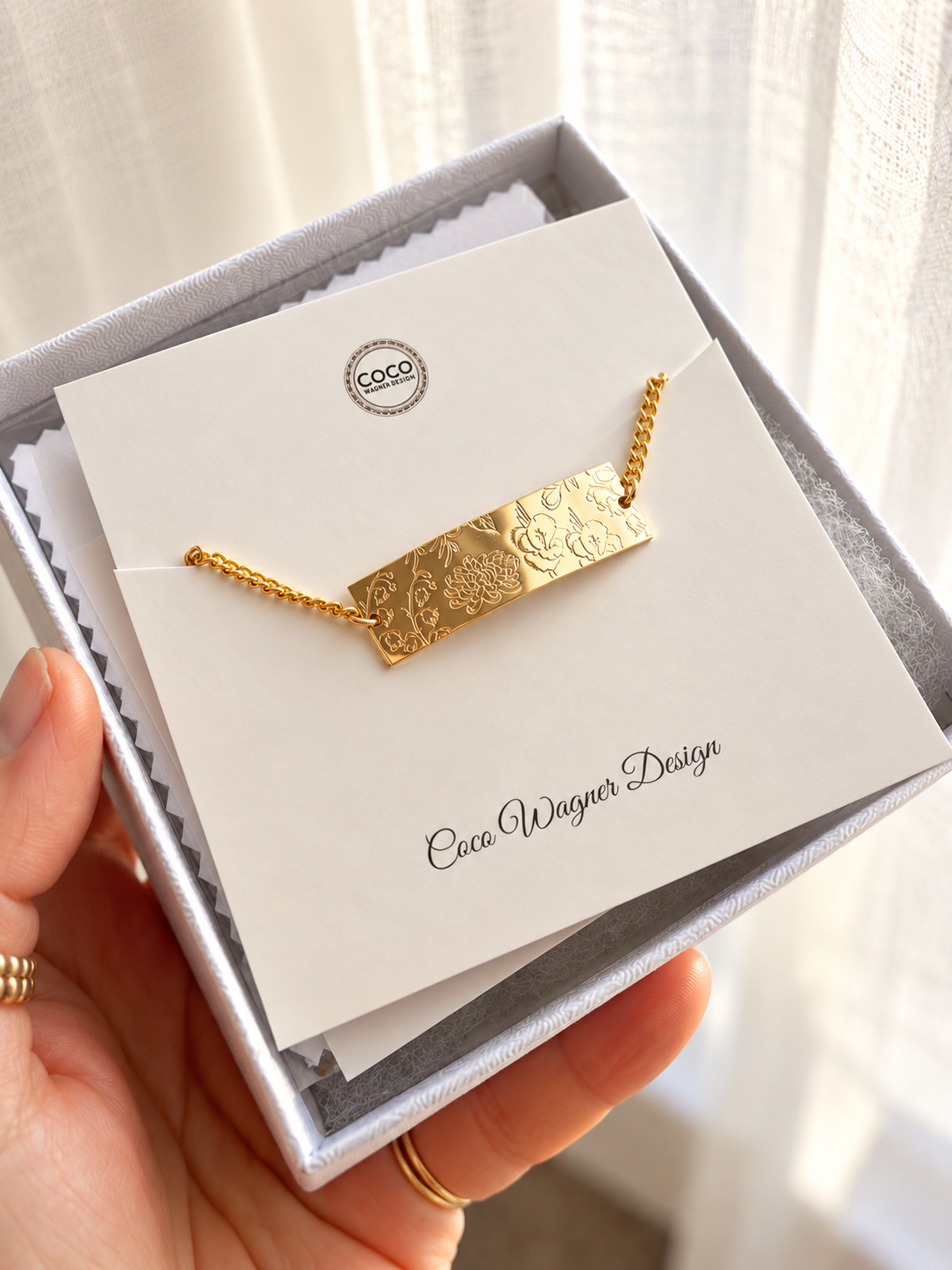 Personalized Birth Flower Bar Bracelet | Custom Family Jewelry
