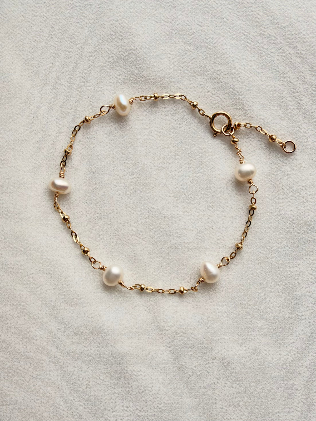 14K Gold Filled Pearl Bracelet, Dainty Pearl Link Bracelet, Everyday Gold Jewelry