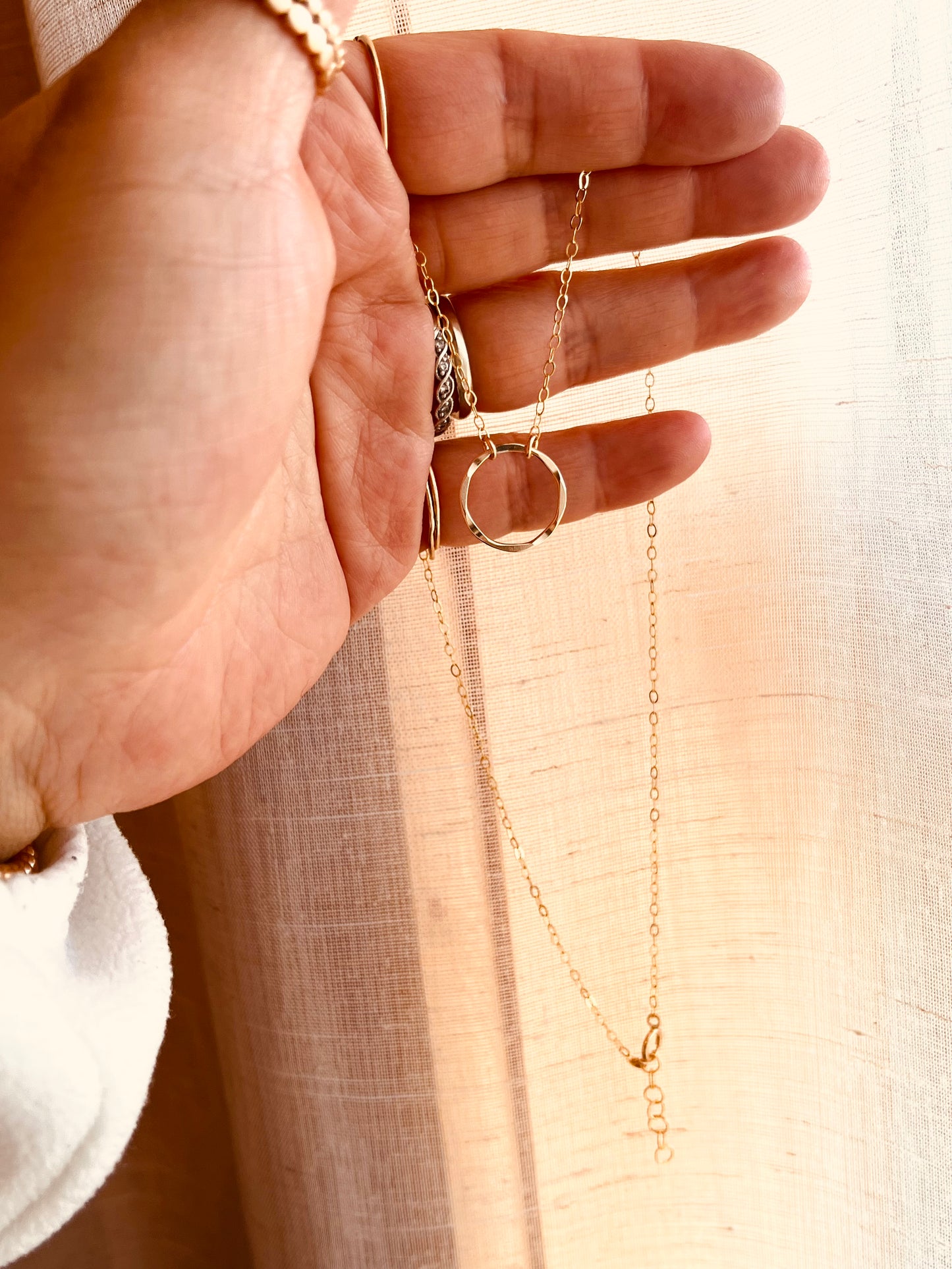 14k Gold Filled Circle Necklace – Minimalist Waterproof Everyday Jewelry