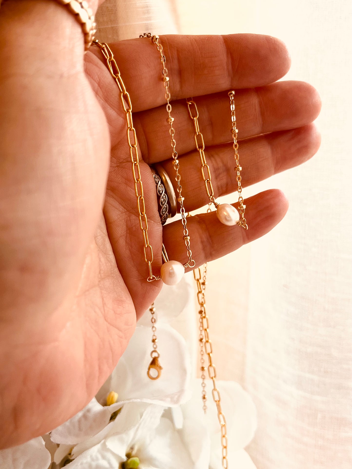 Pearl Necklace - Minimalist Waterproof Everyday Jewelry