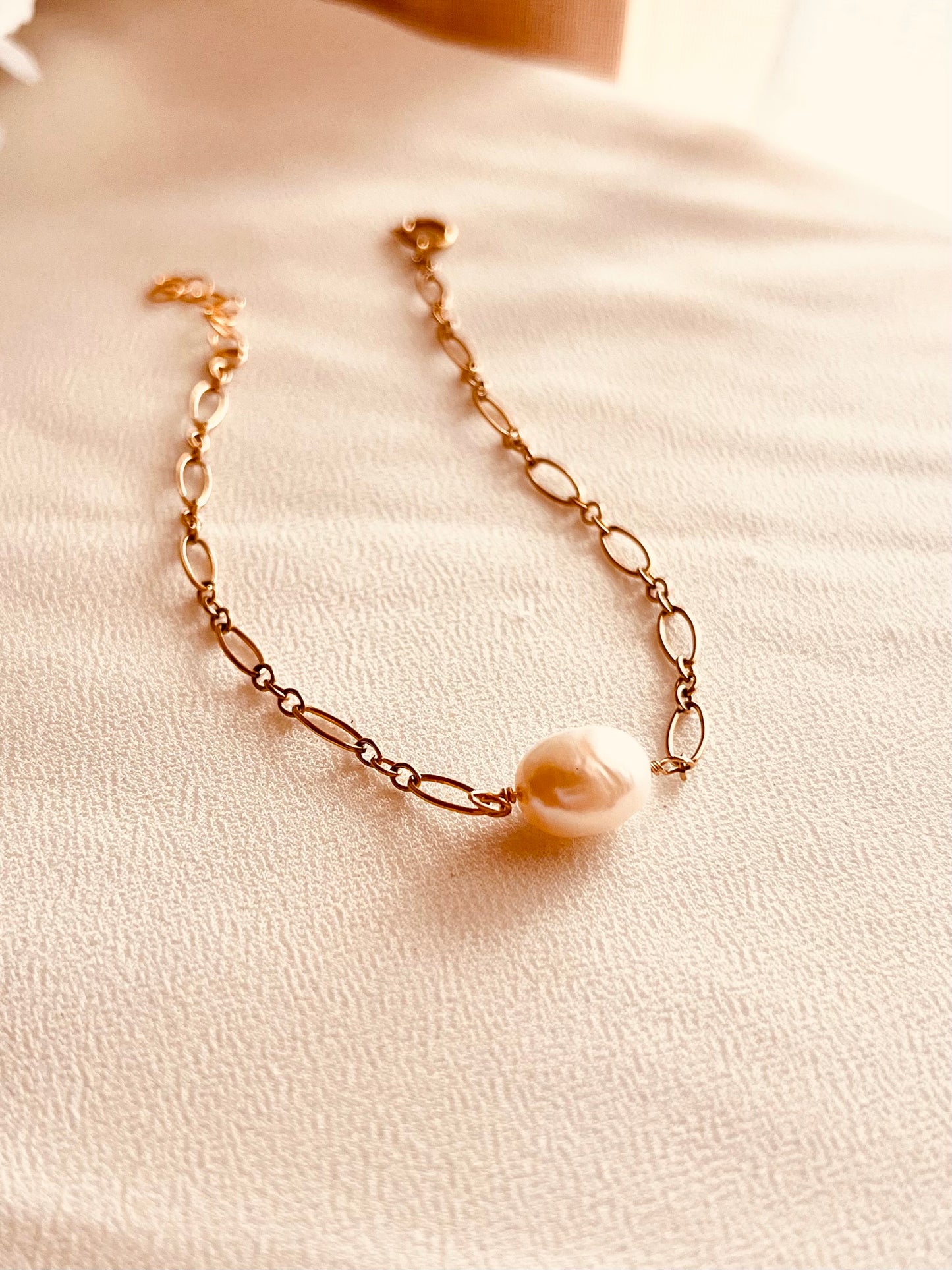 14k Gold Filled Freshwater Pearl Bracelet | Dainty Everyday Jewelry