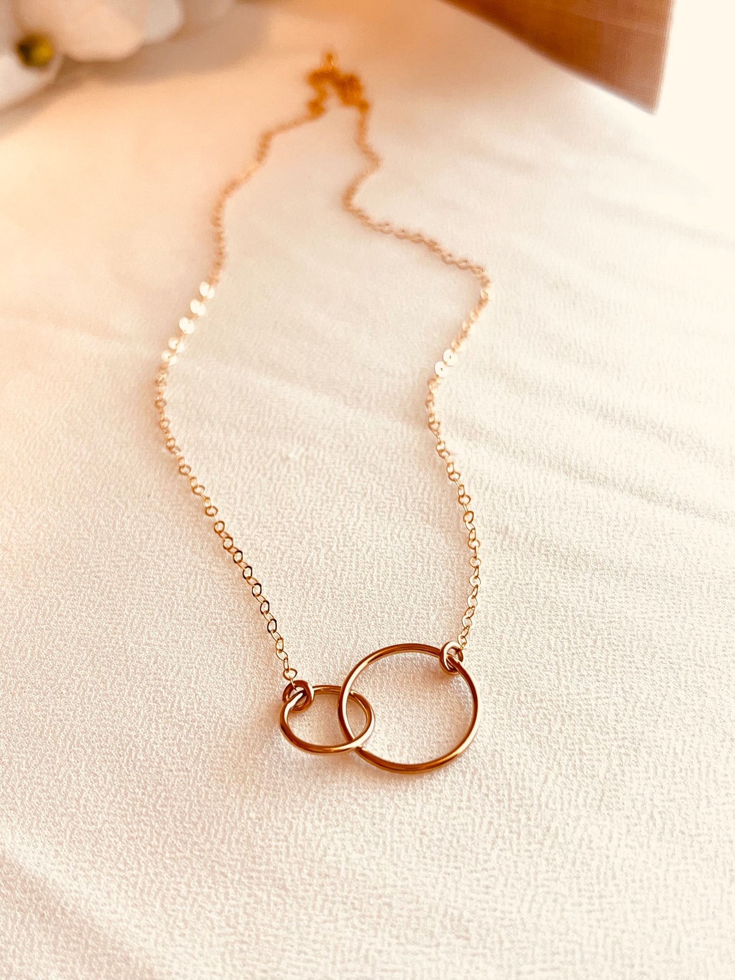 14k Gold Filled Interlocking Rings Necklace • Minimal Gold Necklace • Waterproof Everyday Jewelry