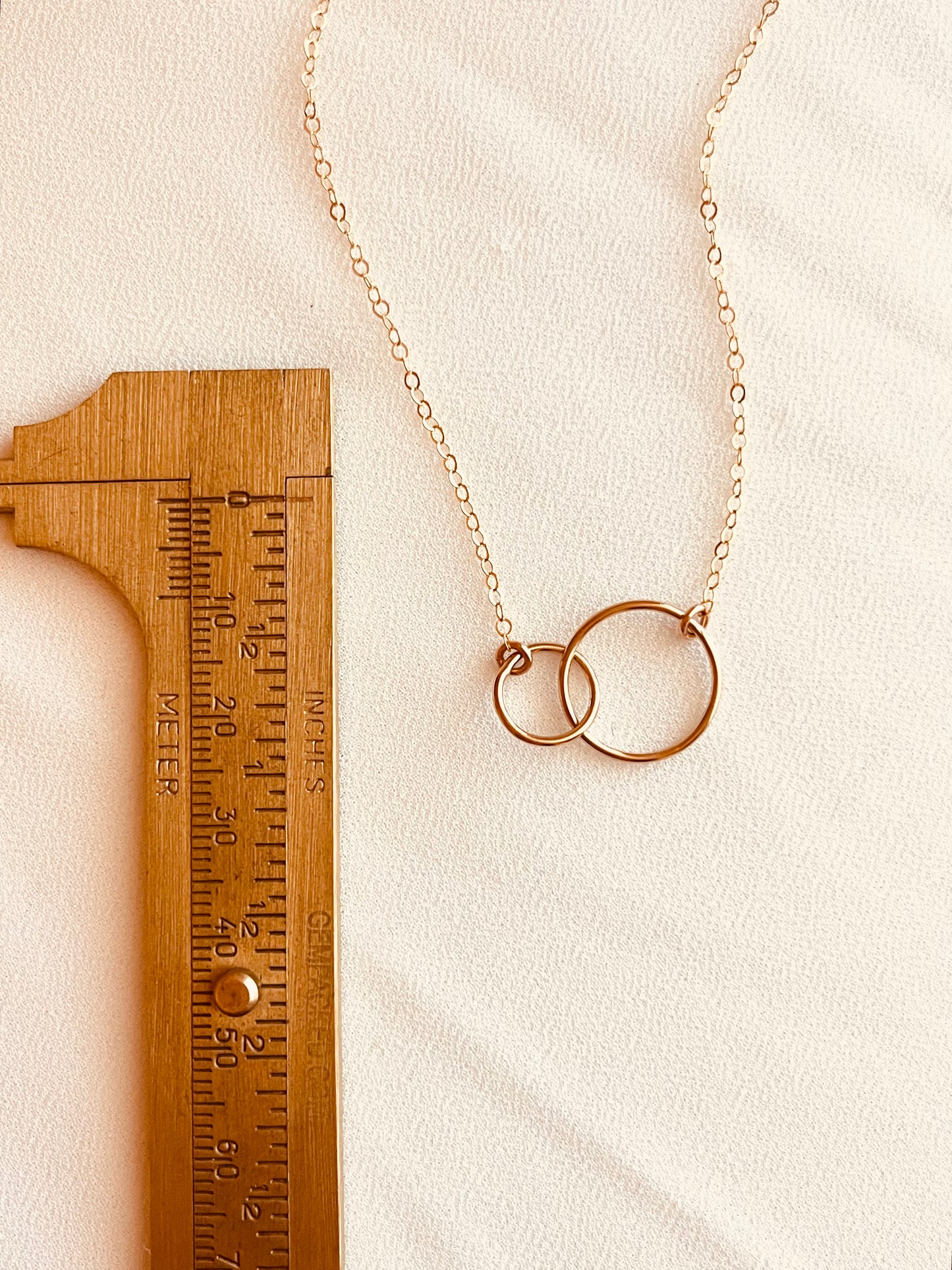 14k Gold Filled Interlocking Rings Necklace • Minimal Gold Necklace • Waterproof Everyday Jewelry