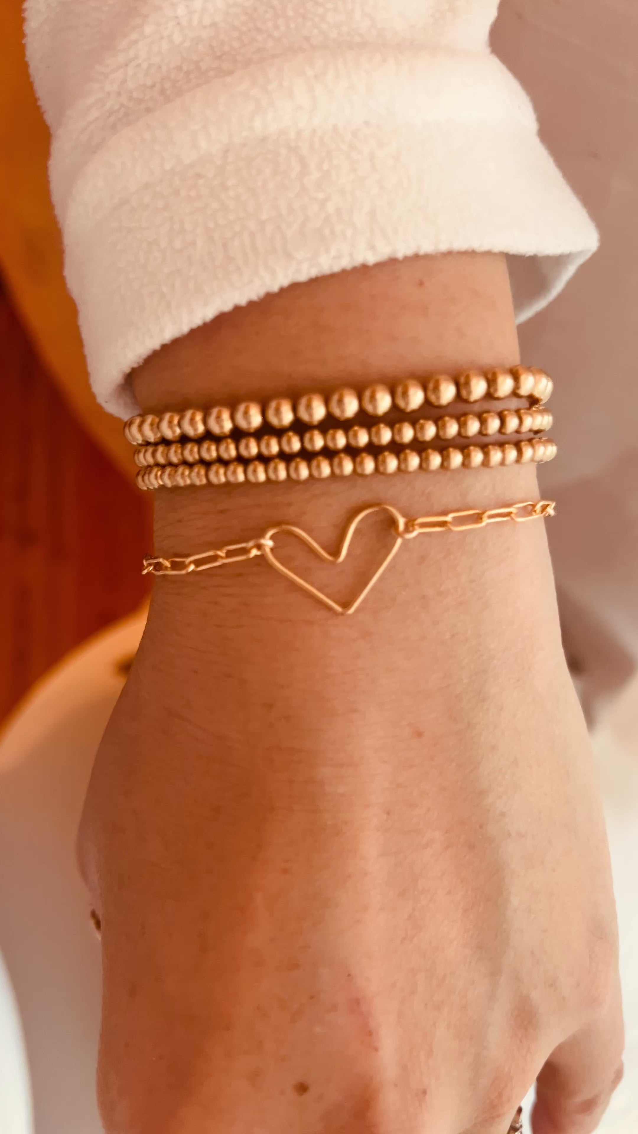 Open Heart Bracelet – Minimal Heart Bracelet, Everyday Love