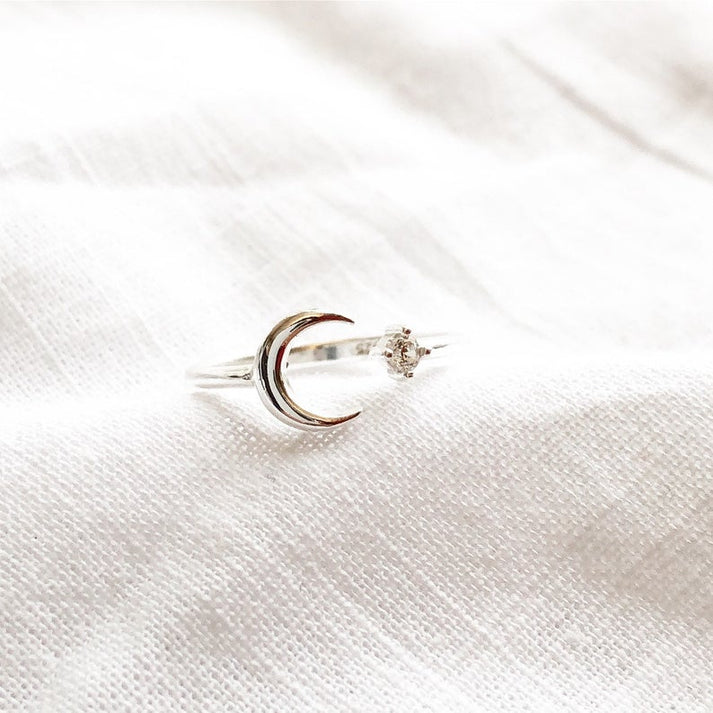 Moon Ring, Adjustable Ring, Midi Ring, Crescent Moon Ring, Moon Ring, Adjustable Ring, Stacking Ring, Celestial Jewelry, pinky ring, Birthday Gift, gift for her, sterling silver jewelry 