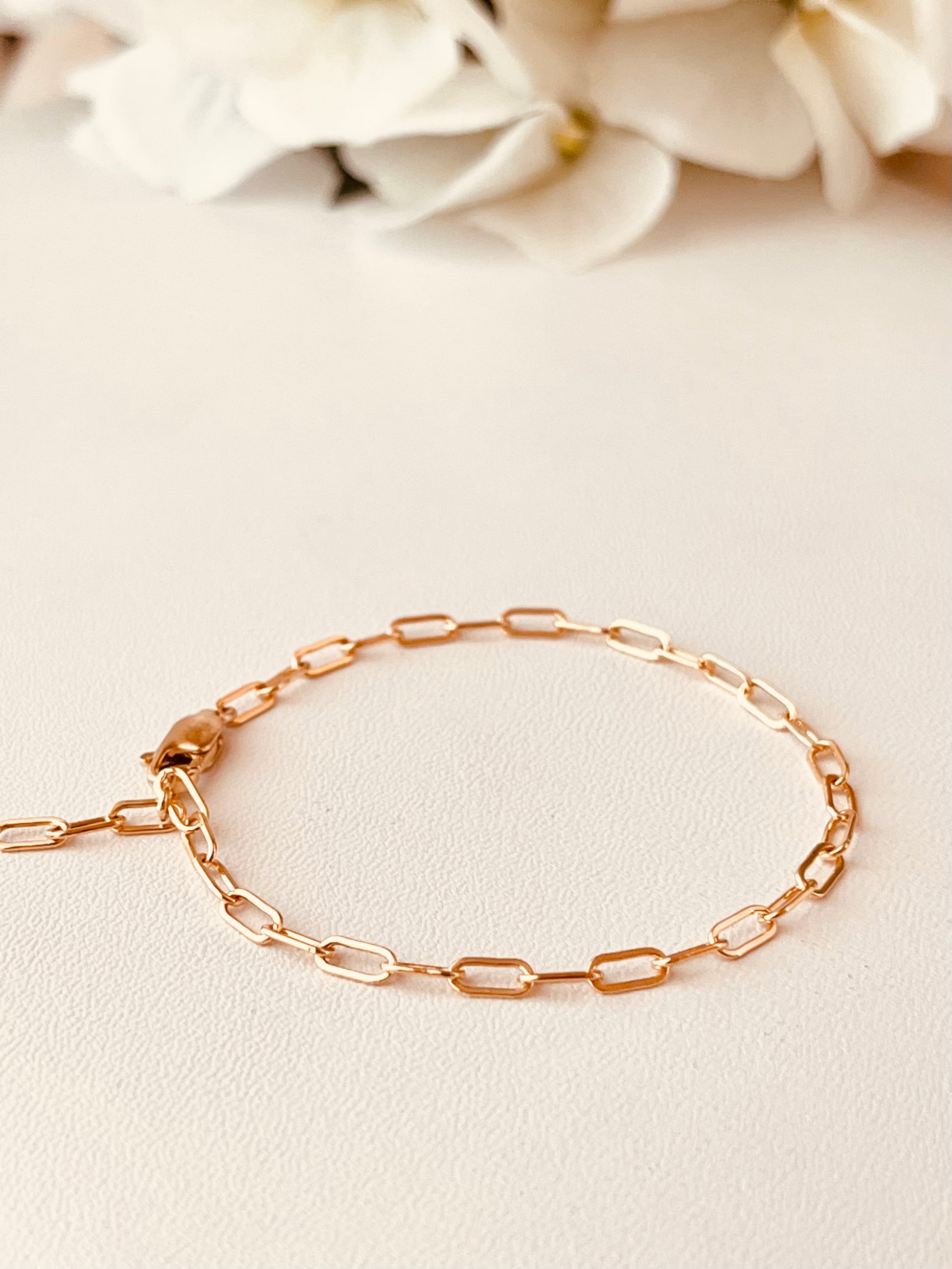 Paperclip Chain Bracelet, Link Bracelet, Everyday Bracelet, Bridesmaid Jewelry, Timeless Bracelet, Mothers Gift, Gift For Her, THICK LINK CHAIN,  Mothers Gift, Coco Wagner Design, Gift For Her, Birthday Gift, Christmas Gift Ideas,  Everyday Jewelry, Simple and Dainty,  Holiday gift 